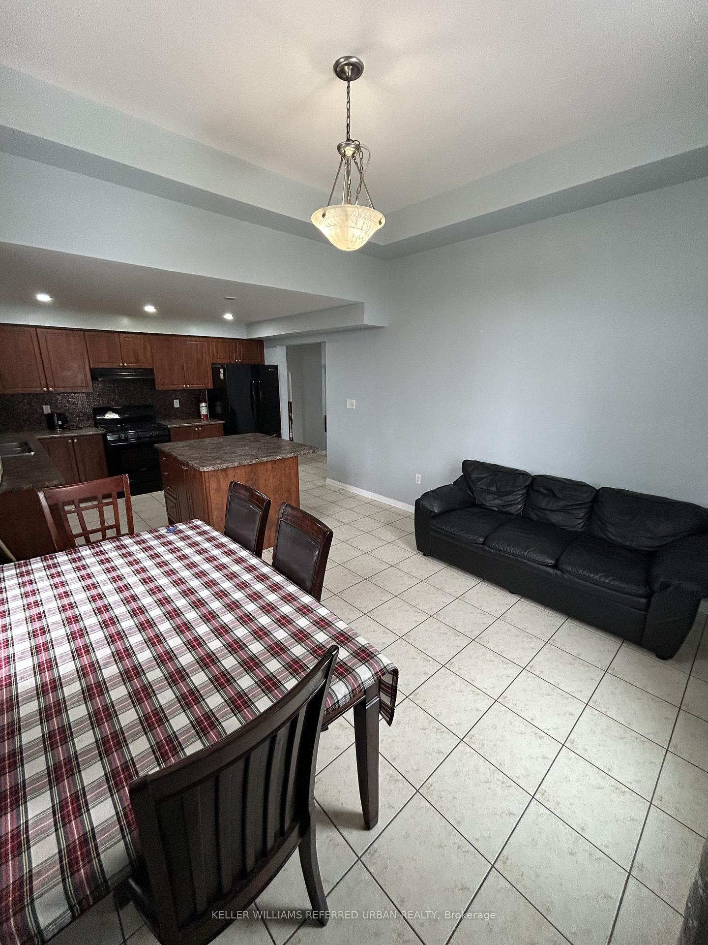 Photo 4 of Unit 1, 52 Commuter Drive, Brampton, Fletcher's Meadow — HOMEH
