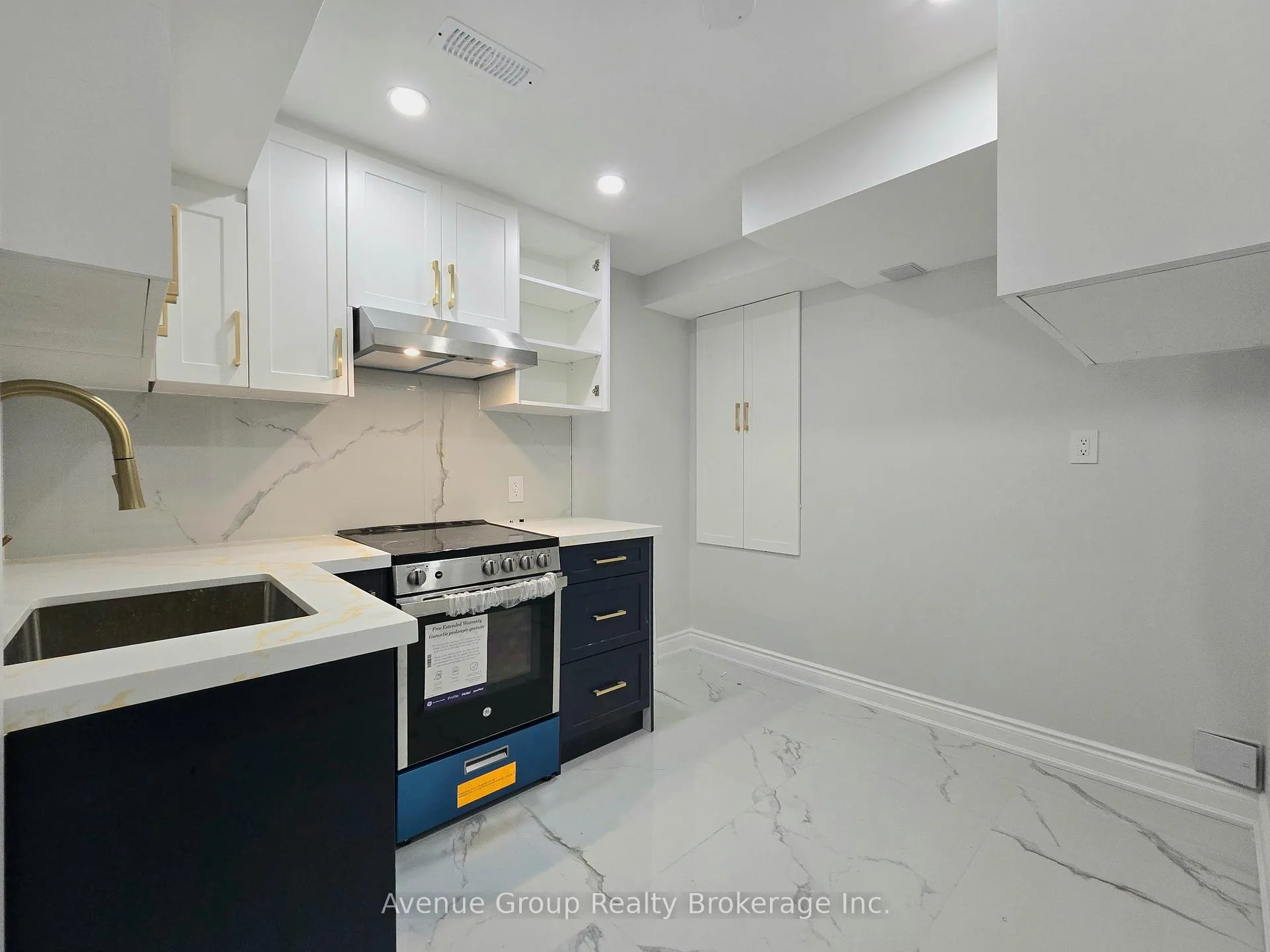 Photo 14 of Unit Lower, 38 Vipond Road, Whitby, Brooklin — HOMEH