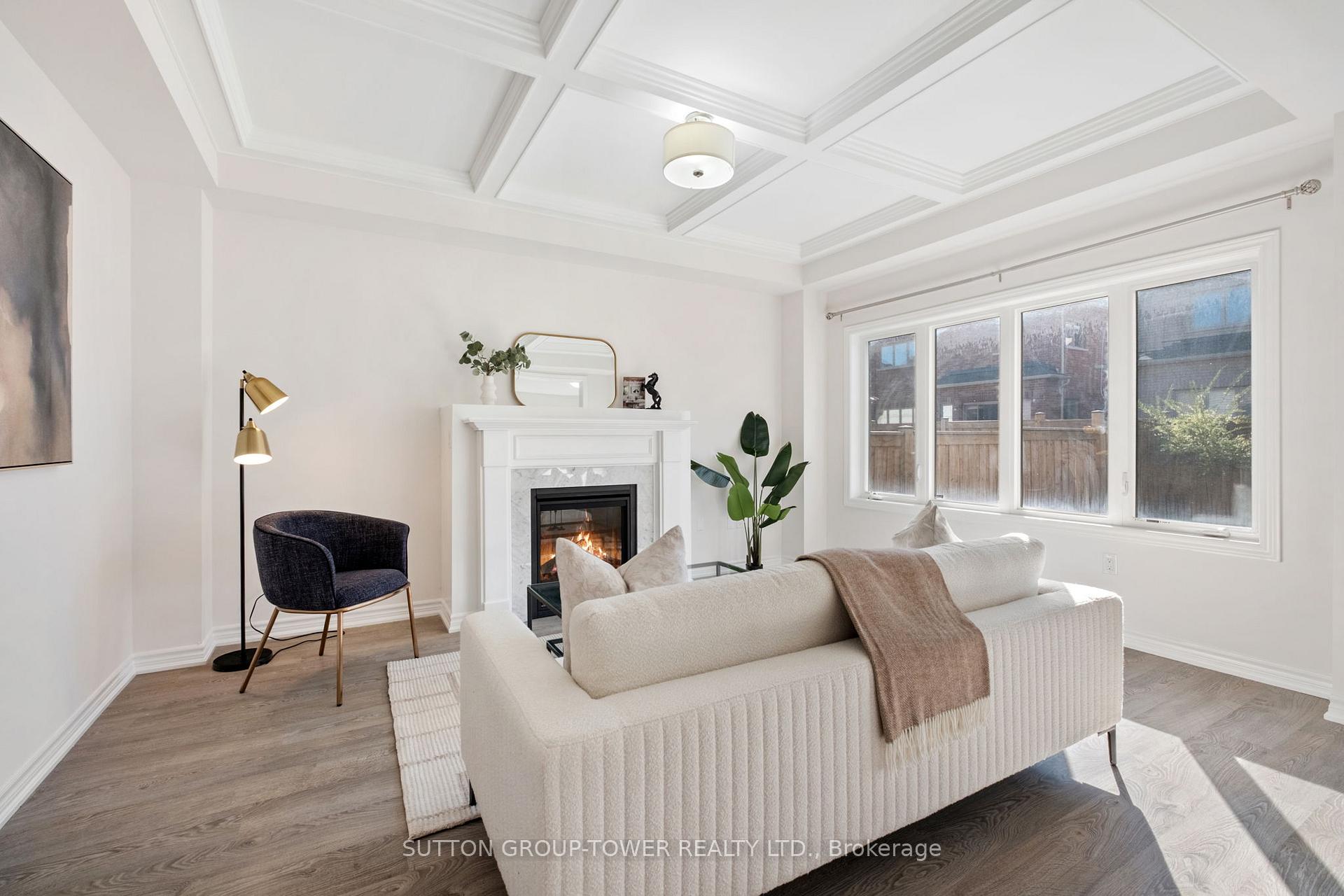Photo 10 of 46 Albert Christie Street, Clarington, Bowmanville — HOMEH