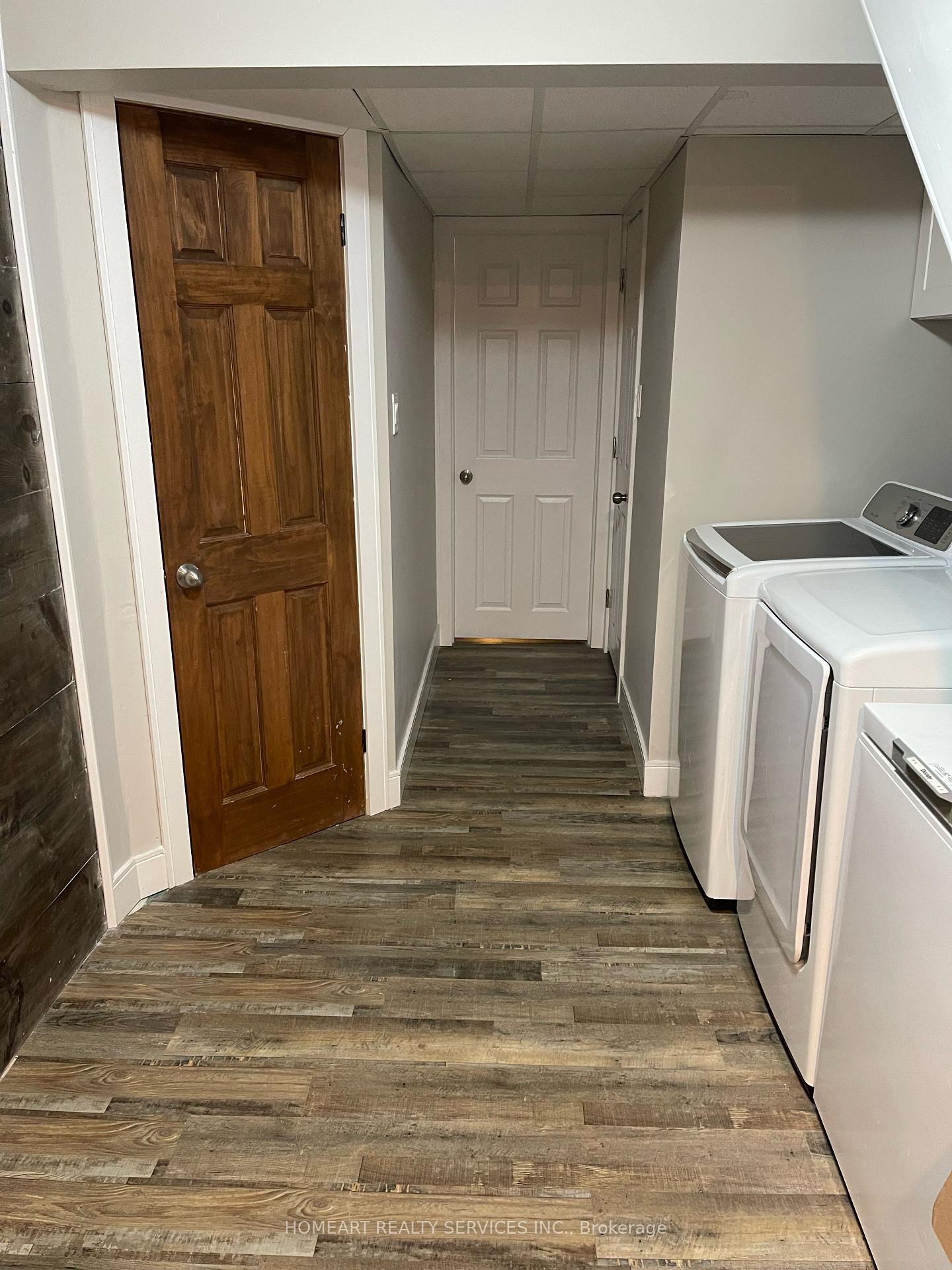 Photo 18 of 11 Srigley Street, Barrie, Holly — HOMEH