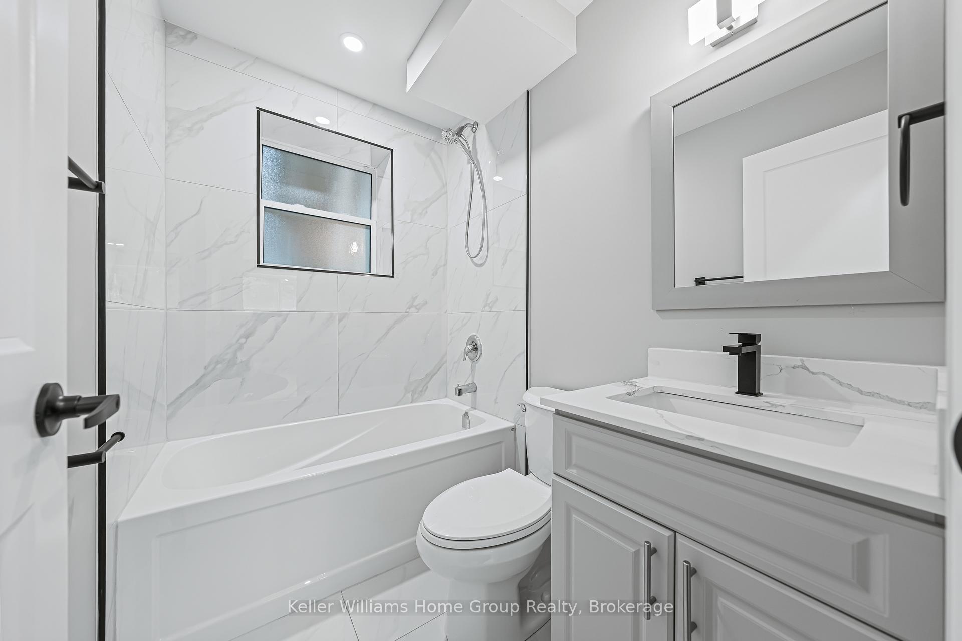 Photo 17 of 24 St Catharine Street, Guelph, St. George's — HOMEH