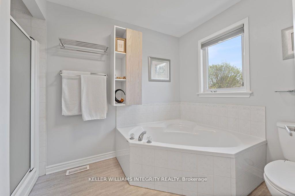 Photo 28 of 68 Whitegate Crescent, Ottawa, Barrhaven - Longfields — HOMEH