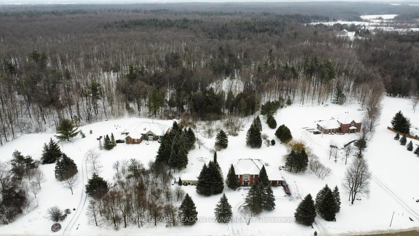 Front of 8 Deer Run Crescent