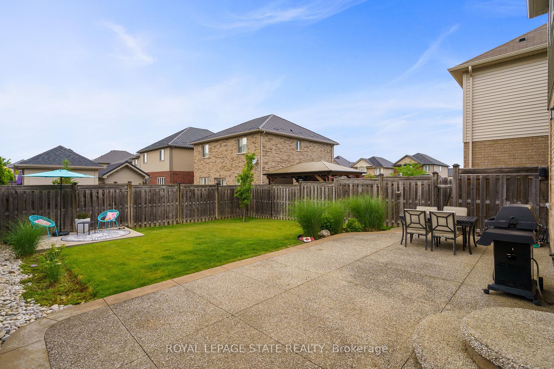Photo 41 of 42 Chestnut Drive, Grimsby, Grimsby West — HOMEH