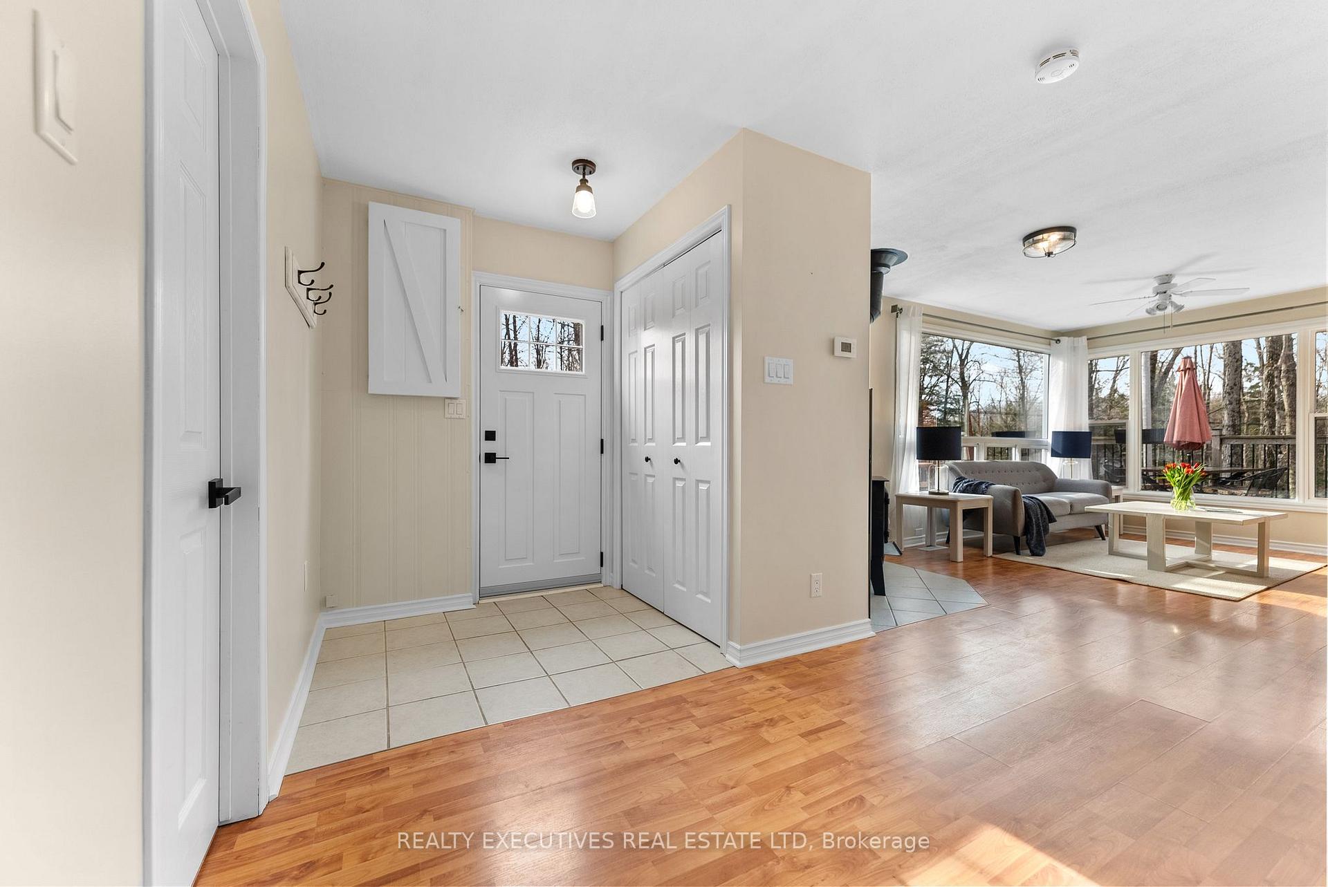 Photo 9 of 209 Maple Grove Lane, Frontenac, Frontenac South — HOMEH
