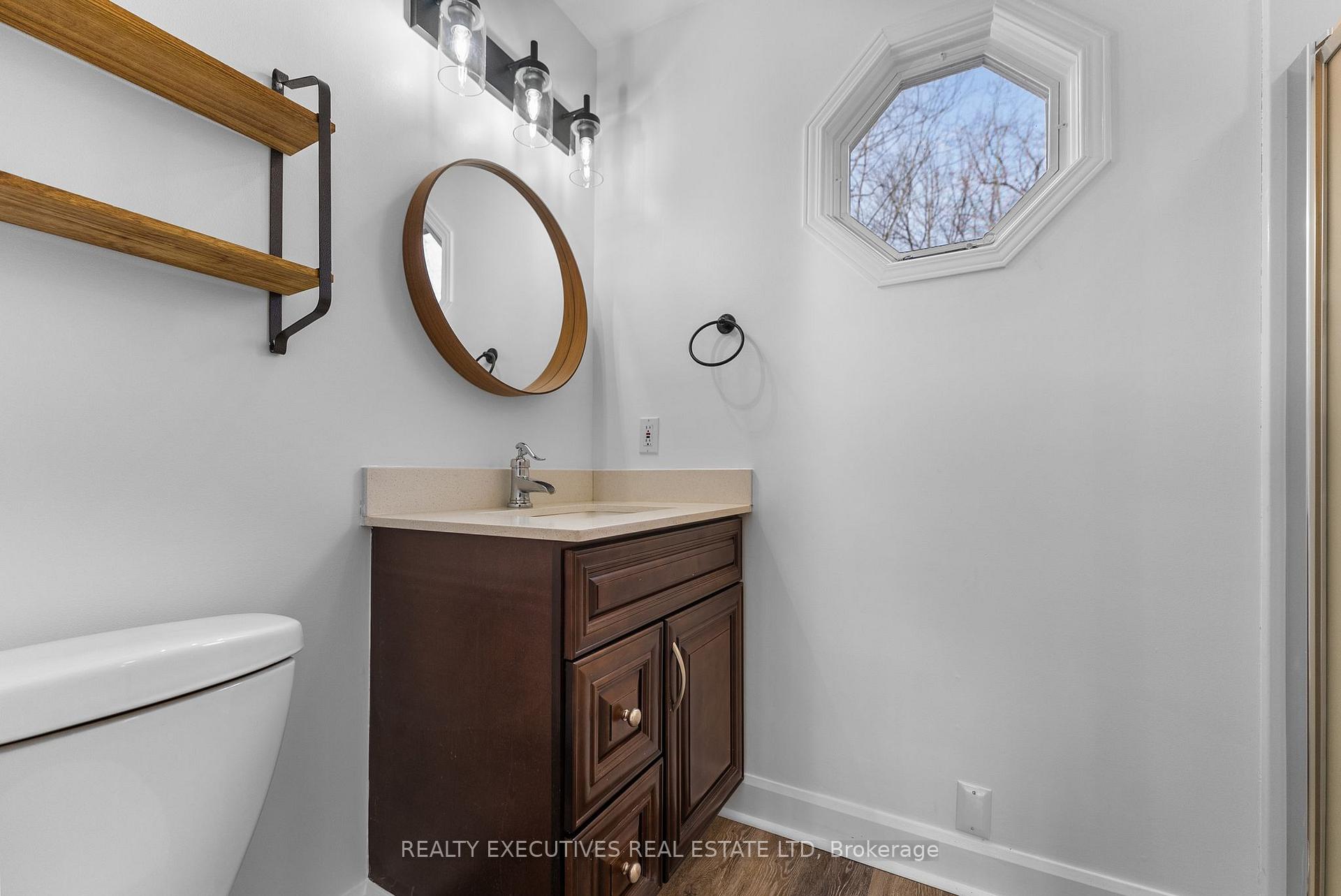 Photo 14 of 209 Maple Grove Lane, Frontenac, Frontenac South — HOMEH