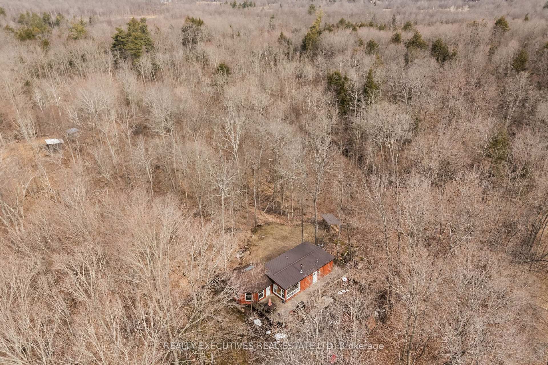Photo 16 of 209 Maple Grove Lane, Frontenac, Frontenac South — HOMEH