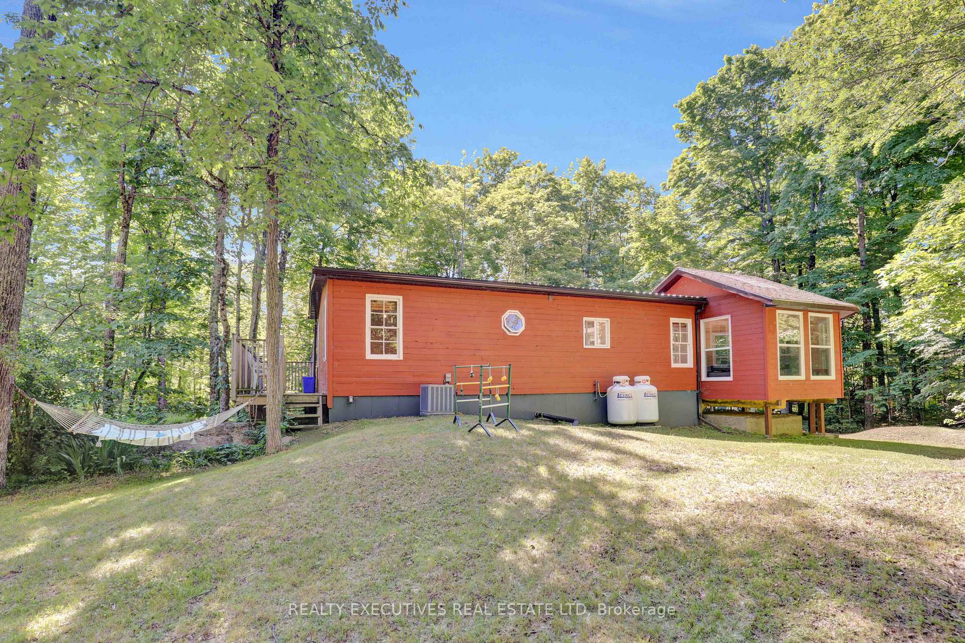 Photo 19 of 209 Maple Grove Lane, Frontenac, Frontenac South — HOMEH