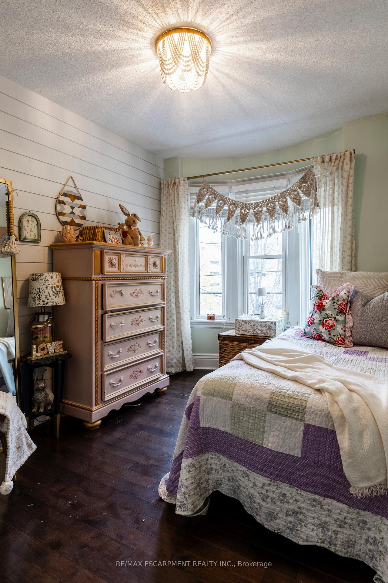 Photo 27 of 431 Hughson Street N, Hamilton, North End — HOMEH