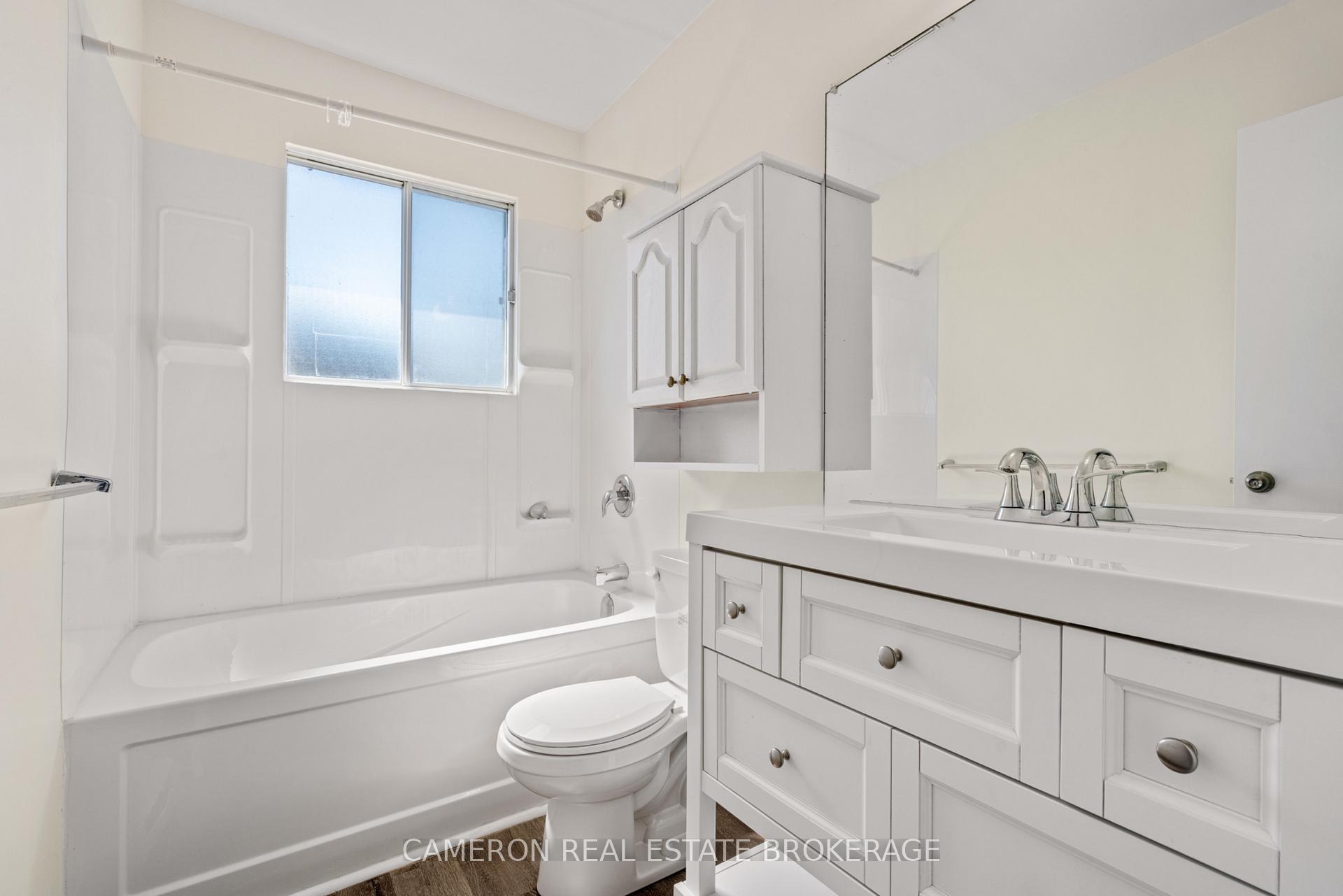 Photo 12 of 400 Eleventh Street W, Cornwall — HOMEH