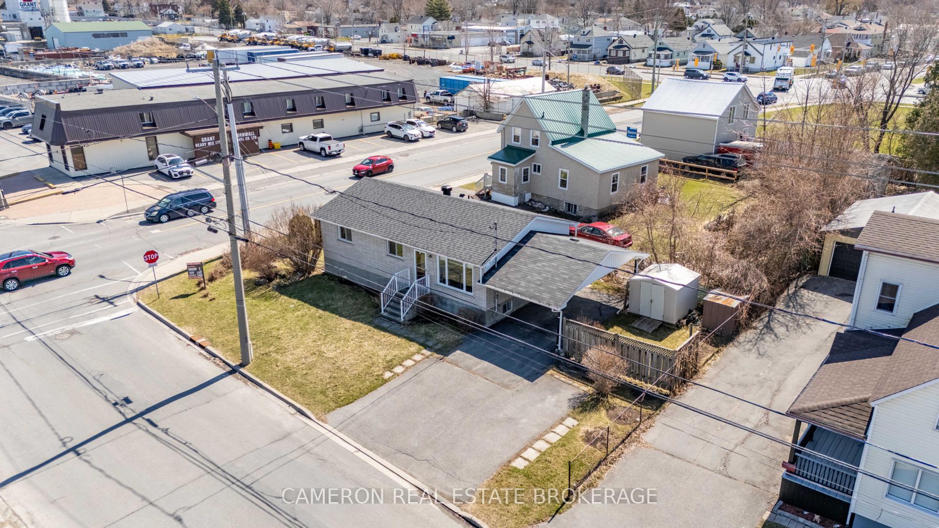 Photo 21 of 400 Eleventh Street W, Cornwall — HOMEH