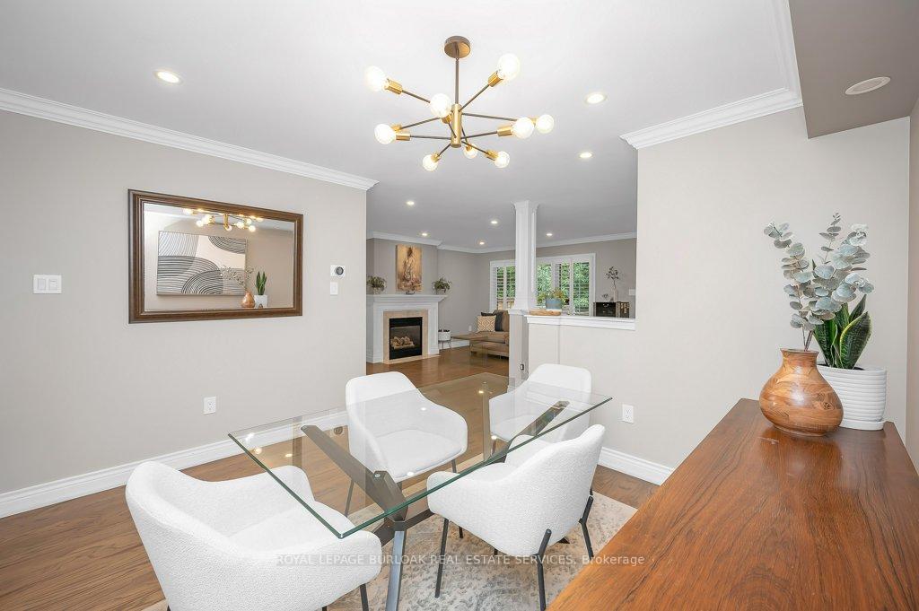 Photo 10 of 2044 Broadleaf Crescent, Burlington, Uptown — HOMEH