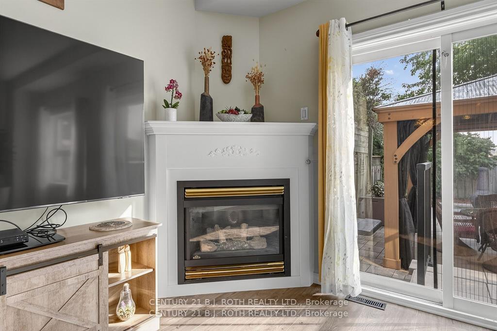 Photo 22 of 80 Bruce Crescent, Barrie, Bayshore — HOMEH