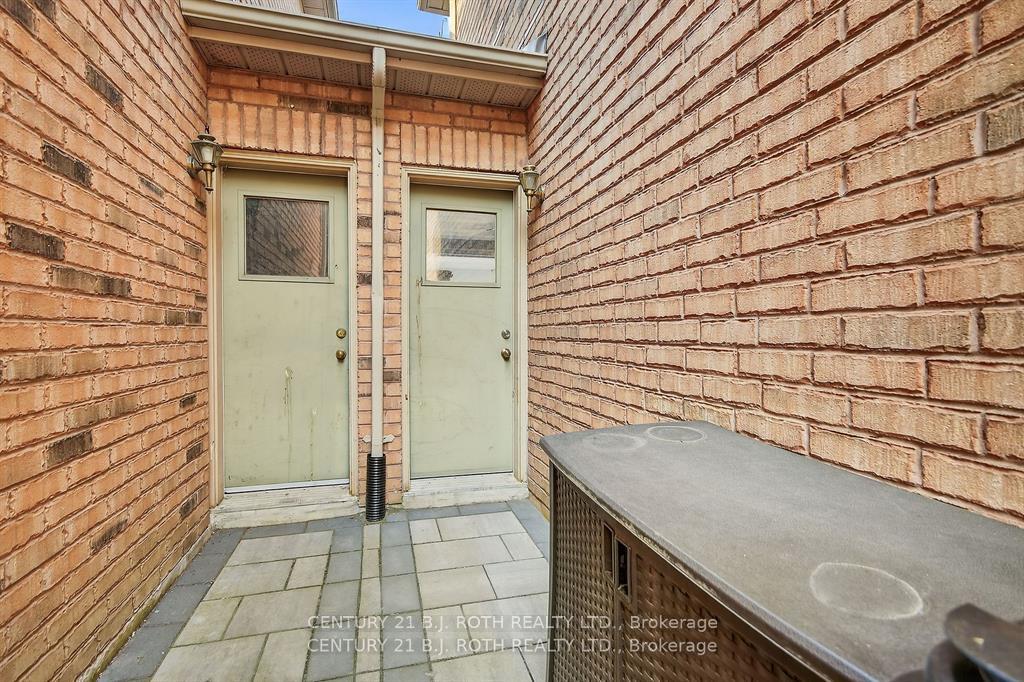 Photo 45 of 80 Bruce Crescent, Barrie, Bayshore — HOMEH