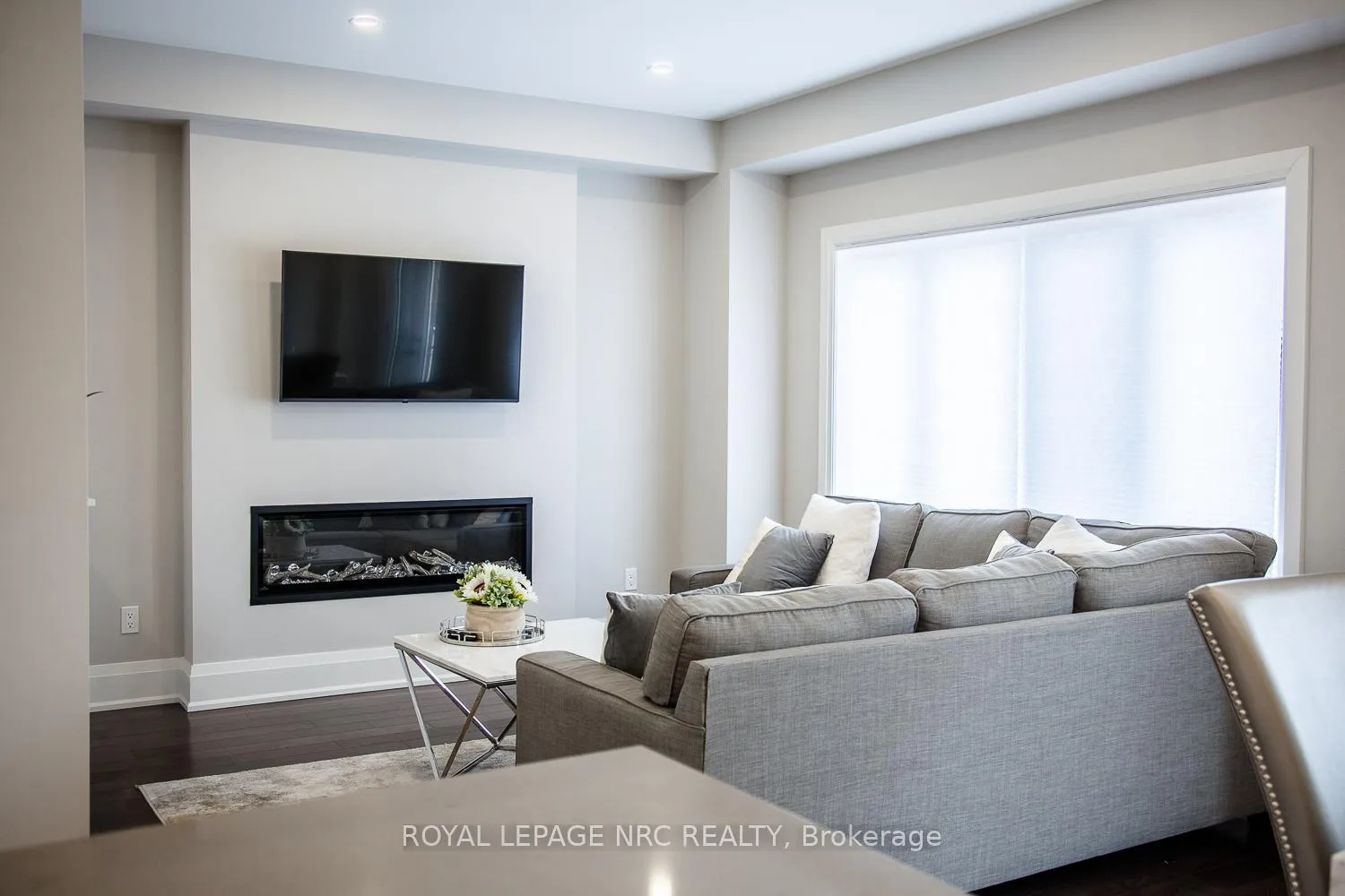 Photo 12 of 266 Palace Street, Thorold, Thorold Downtown — HOMEH