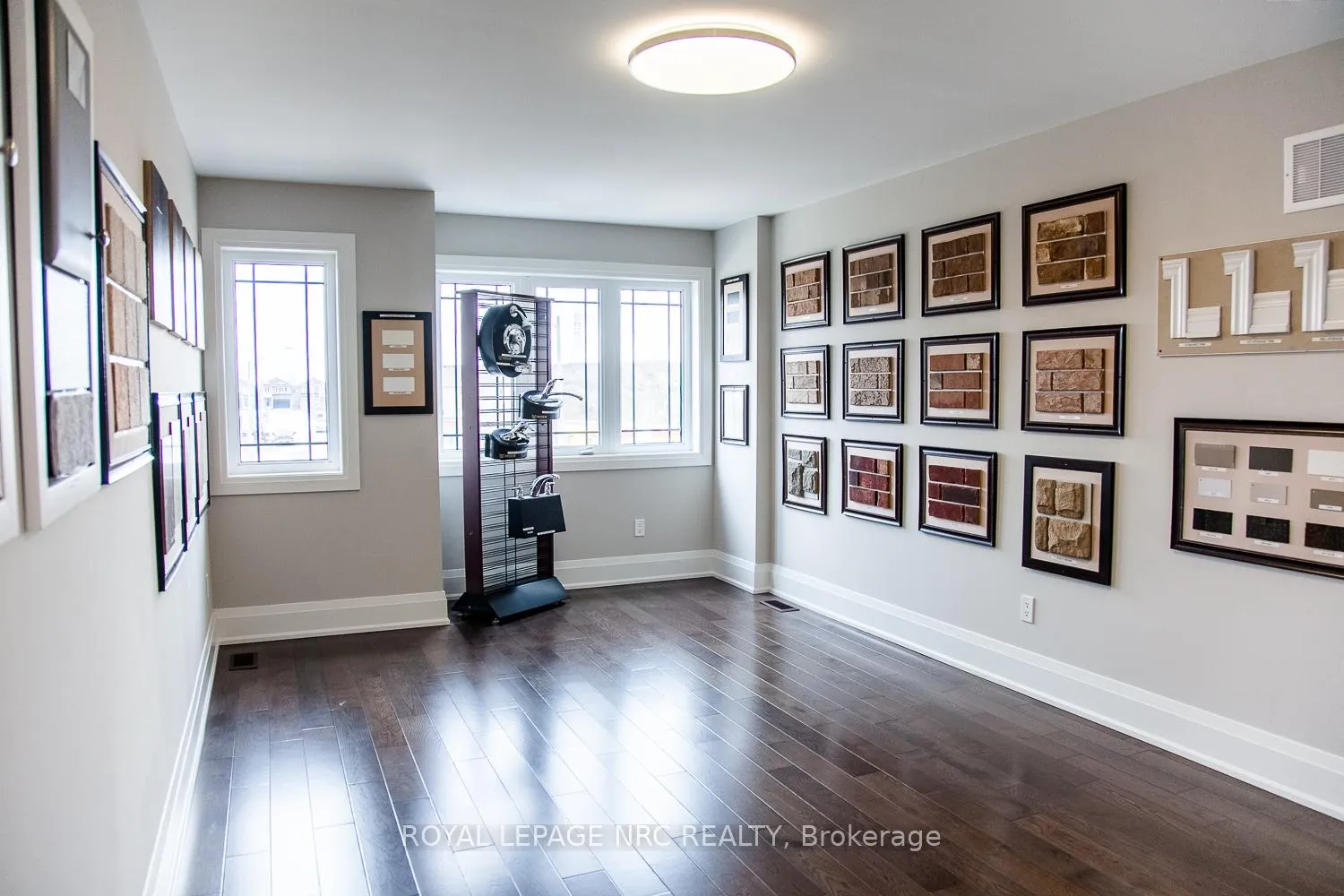 Photo 14 of 266 Palace Street, Thorold, Thorold Downtown — HOMEH
