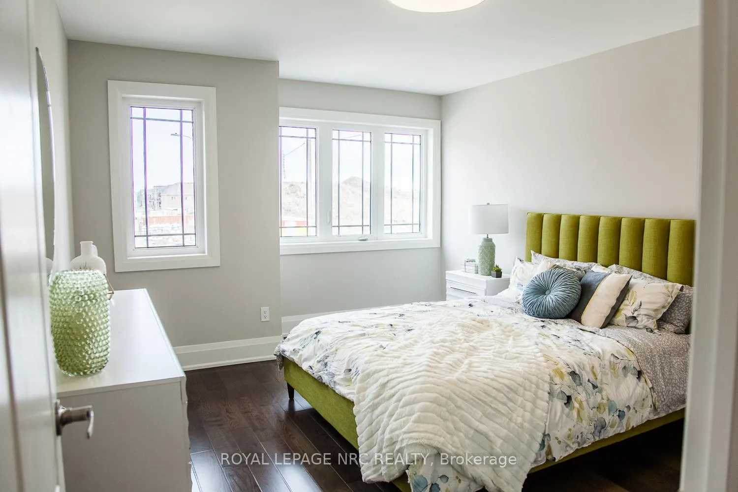 Photo 22 of 266 Palace Street, Thorold, Thorold Downtown — HOMEH
