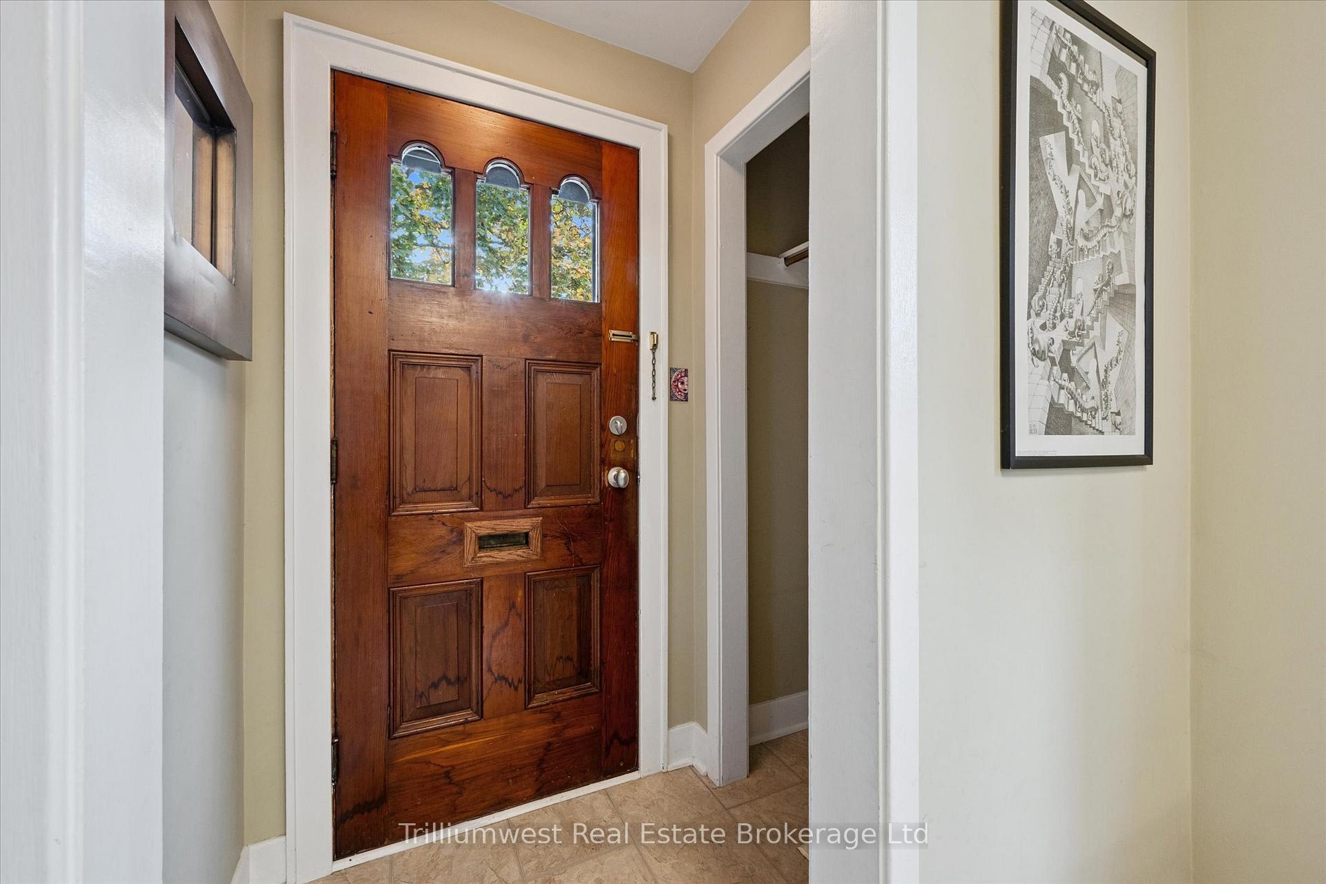 Photo 4 of 4 Balsarroch Place, Guelph, St. Patrick's Ward — HOMEH
