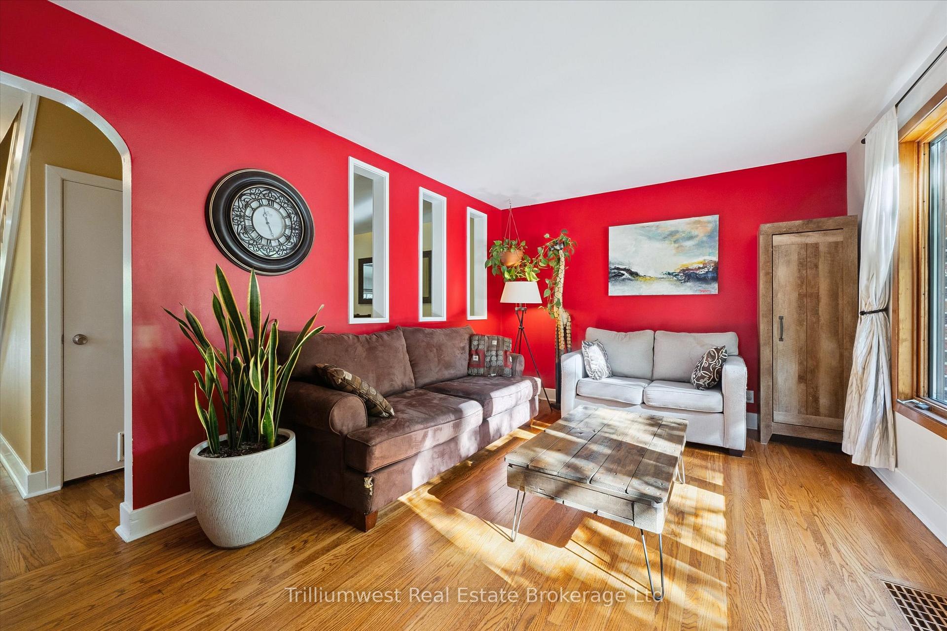 Photo 12 of 4 Balsarroch Place, Guelph, St. Patrick's Ward — HOMEH