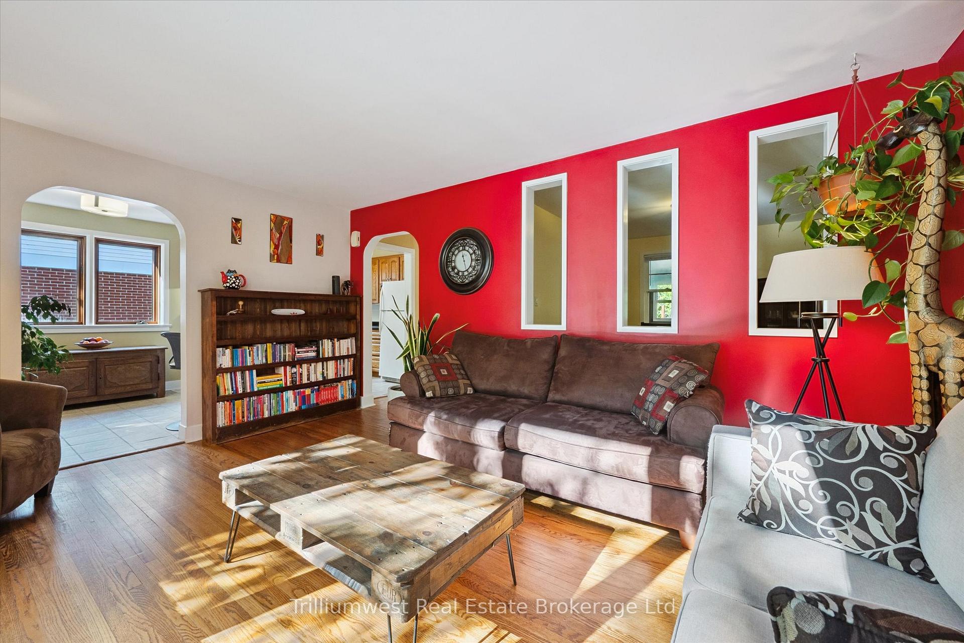 Photo 14 of 4 Balsarroch Place, Guelph, St. Patrick's Ward — HOMEH