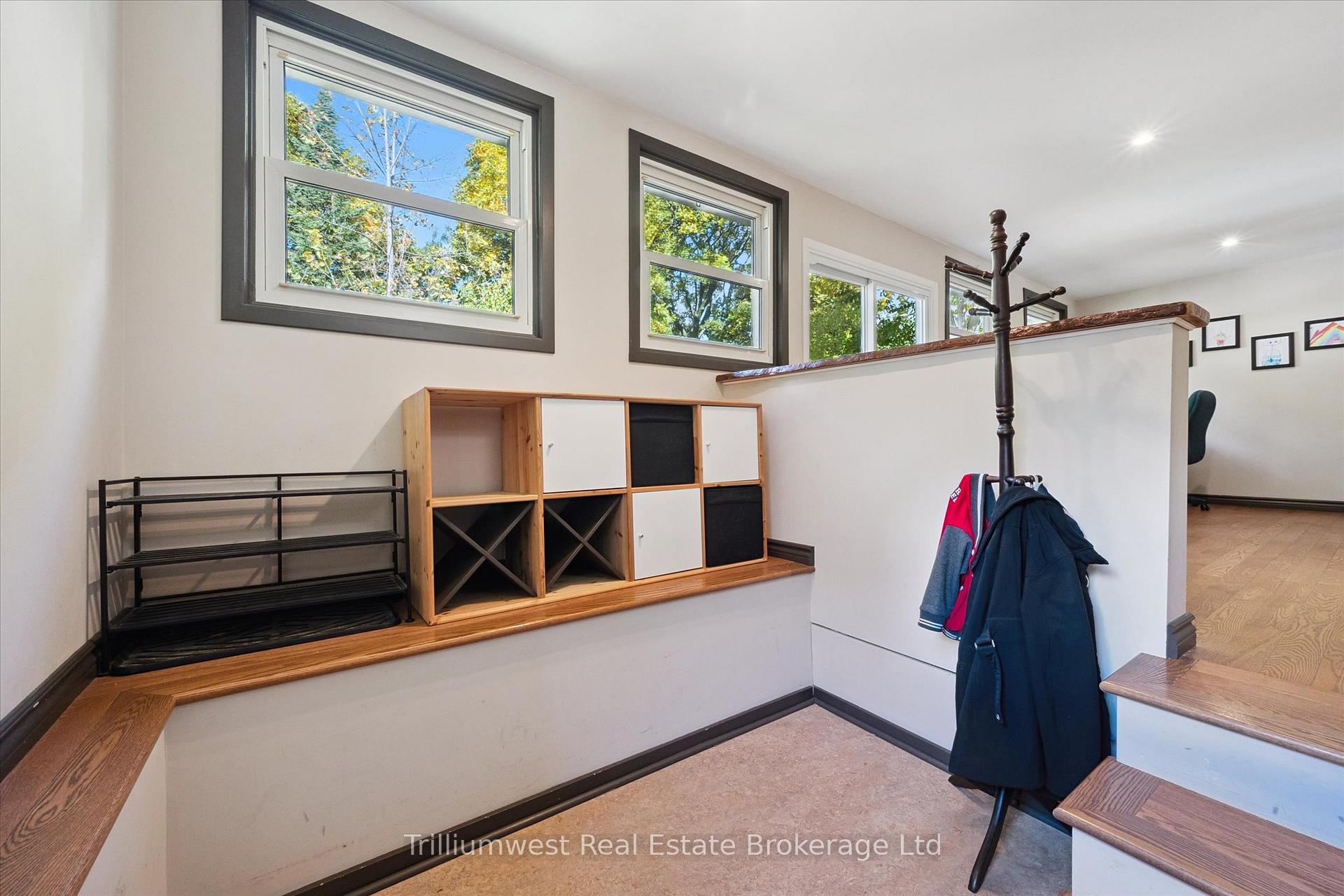 Photo 18 of 4 Balsarroch Place, Guelph, St. Patrick's Ward — HOMEH