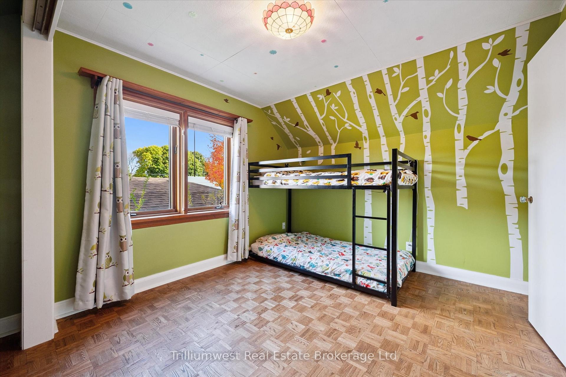Photo 23 of 4 Balsarroch Place, Guelph, St. Patrick's Ward — HOMEH