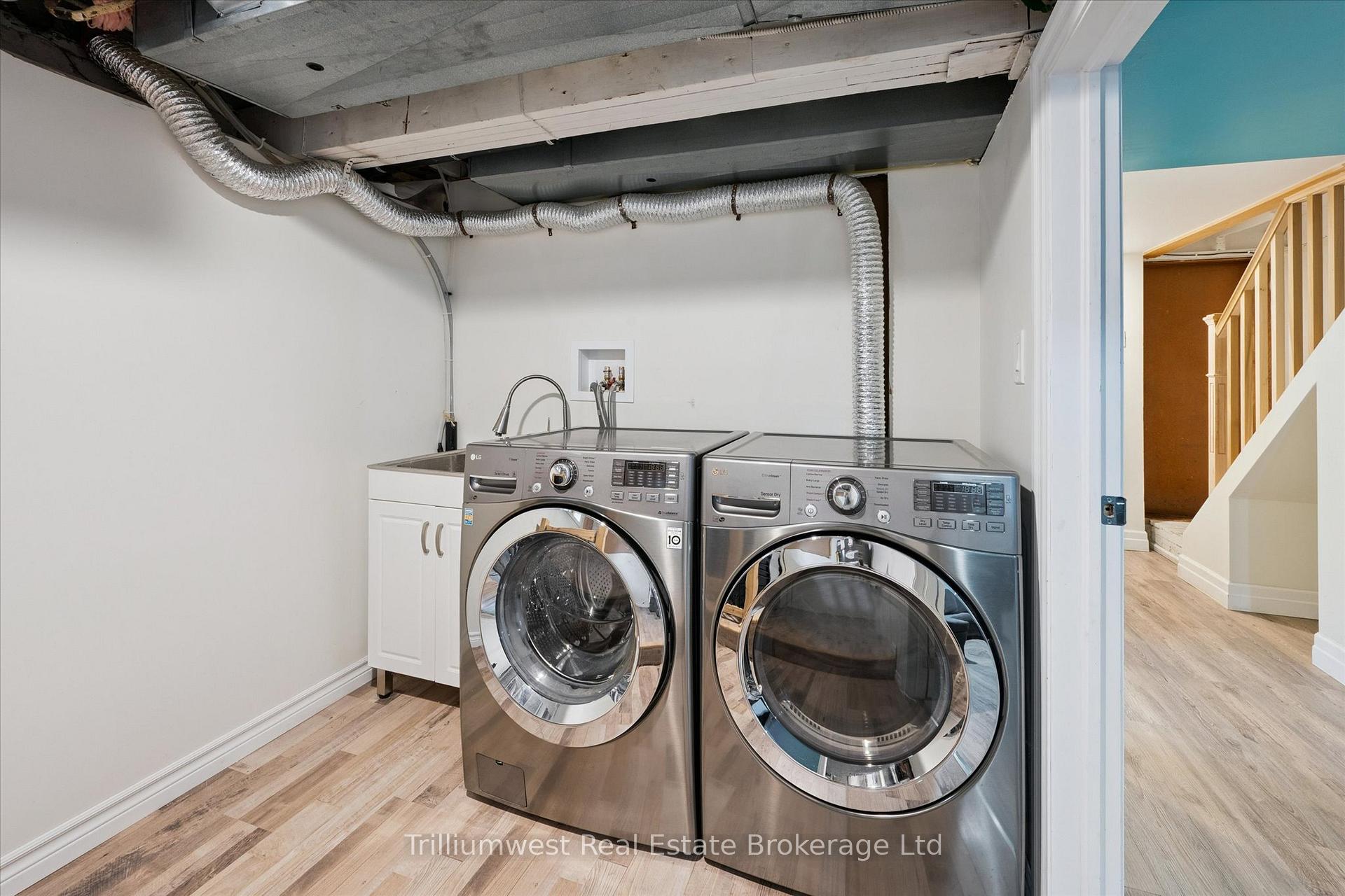 Photo 29 of 4 Balsarroch Place, Guelph, St. Patrick's Ward — HOMEH