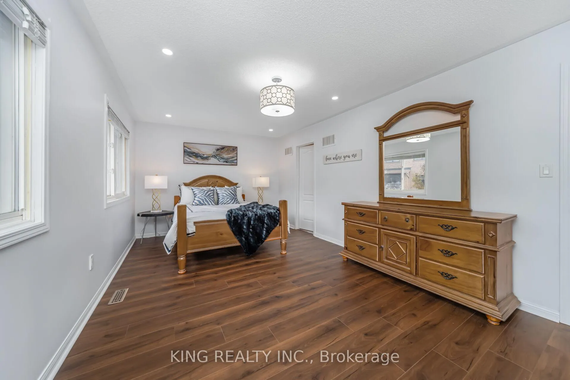 Photo 22 of 23 Himalaya Street, Brampton, Sandringham-Wellington — HOMEH