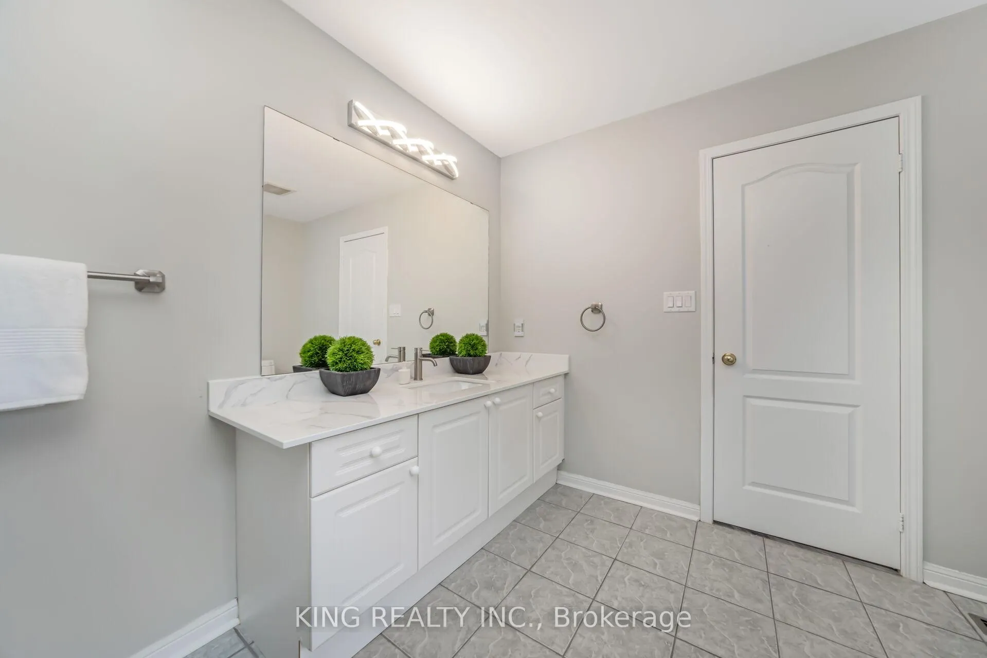Photo 25 of 23 Himalaya Street, Brampton, Sandringham-Wellington — HOMEH