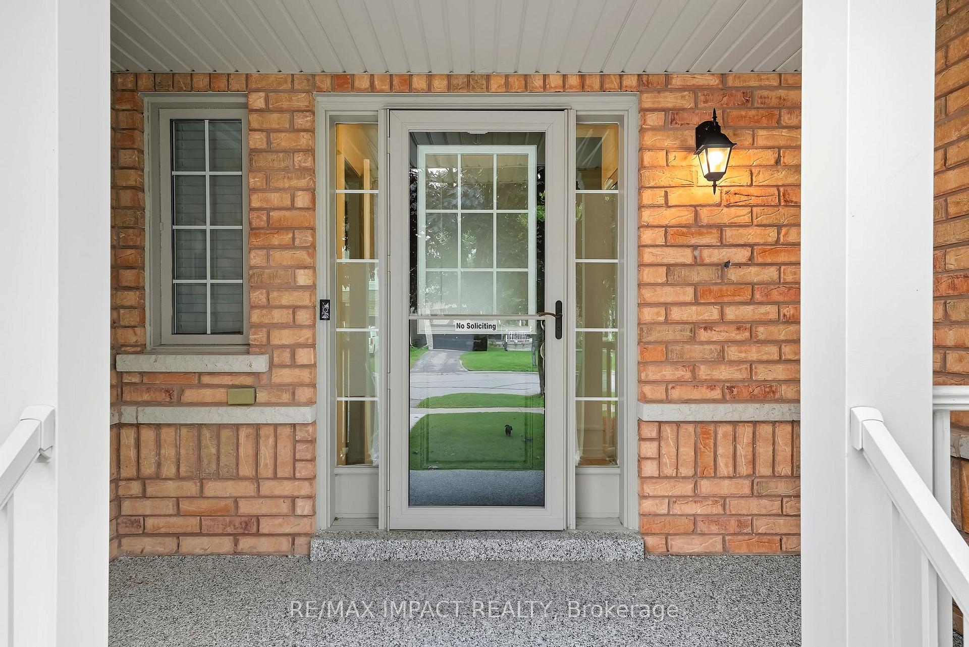 Photo 9 of 166 Swindells Street, Clarington, Bowmanville — HOMEH