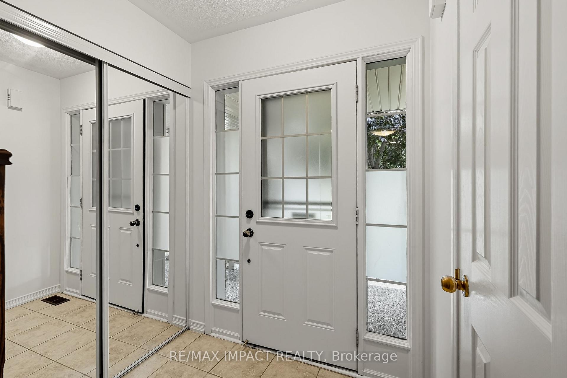 Photo 11 of 166 Swindells Street, Clarington, Bowmanville — HOMEH