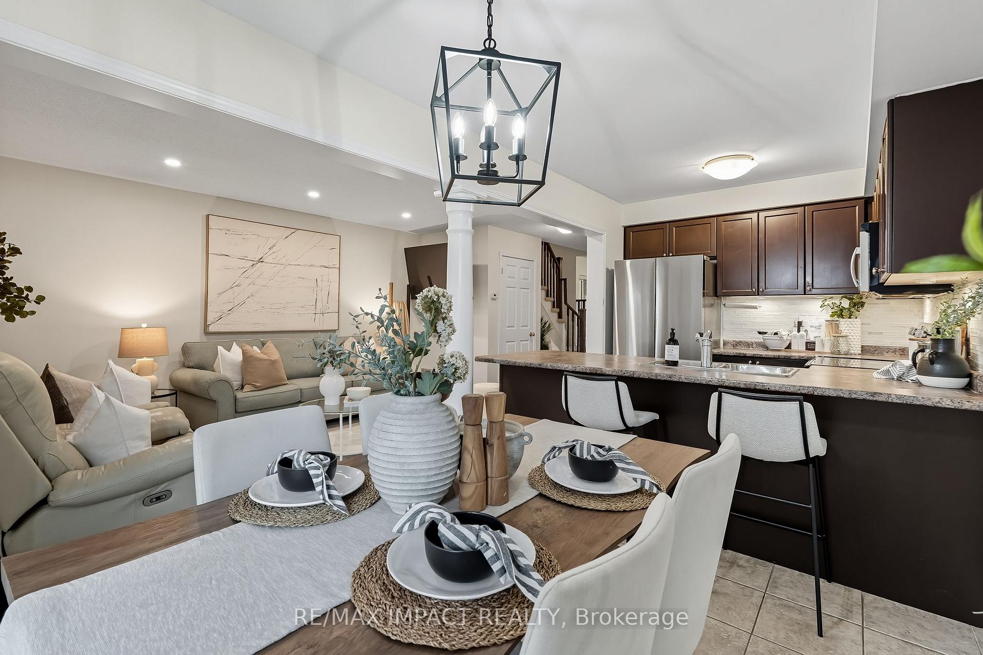 Photo 19 of 166 Swindells Street, Clarington, Bowmanville — HOMEH