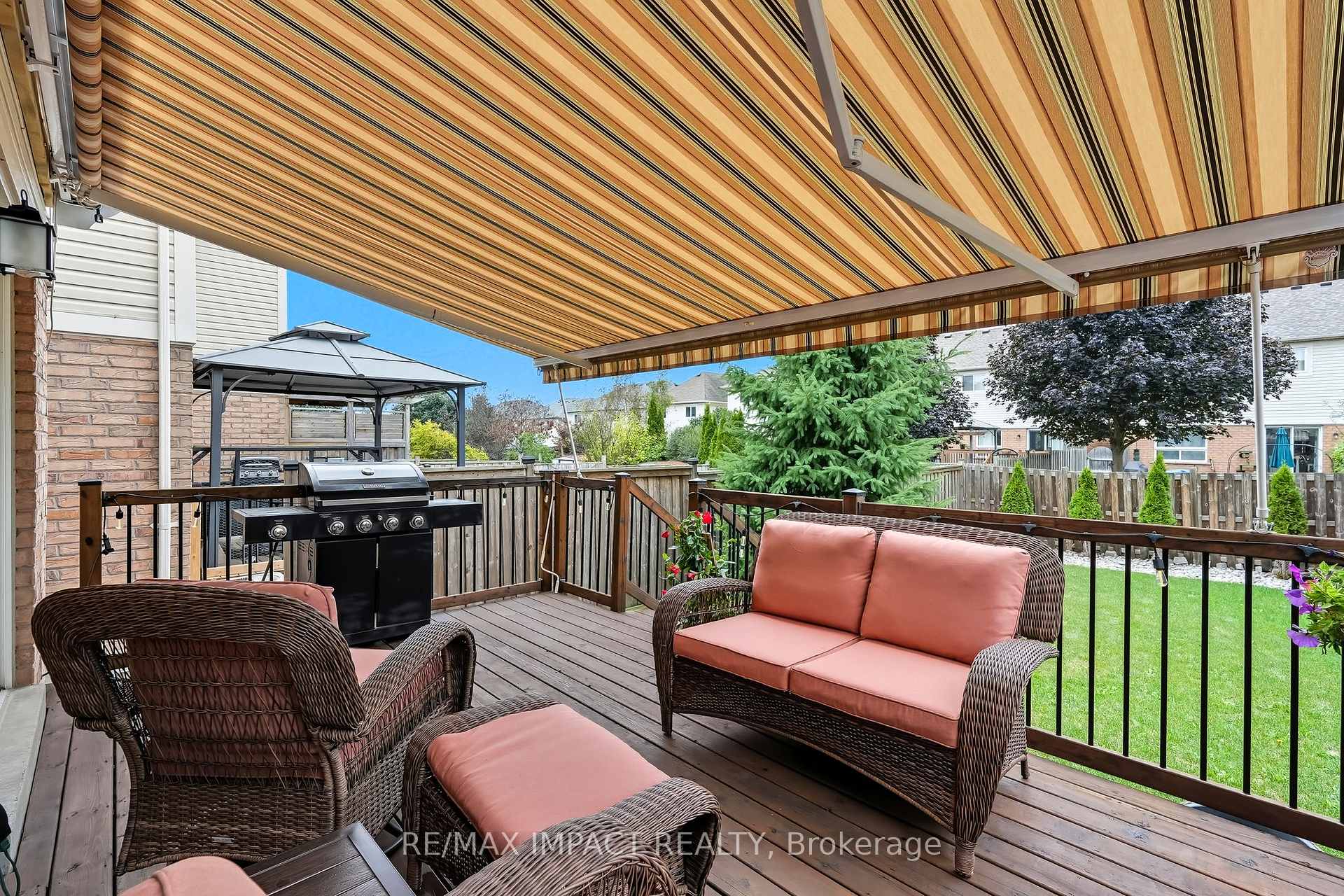 Photo 33 of 166 Swindells Street, Clarington, Bowmanville — HOMEH