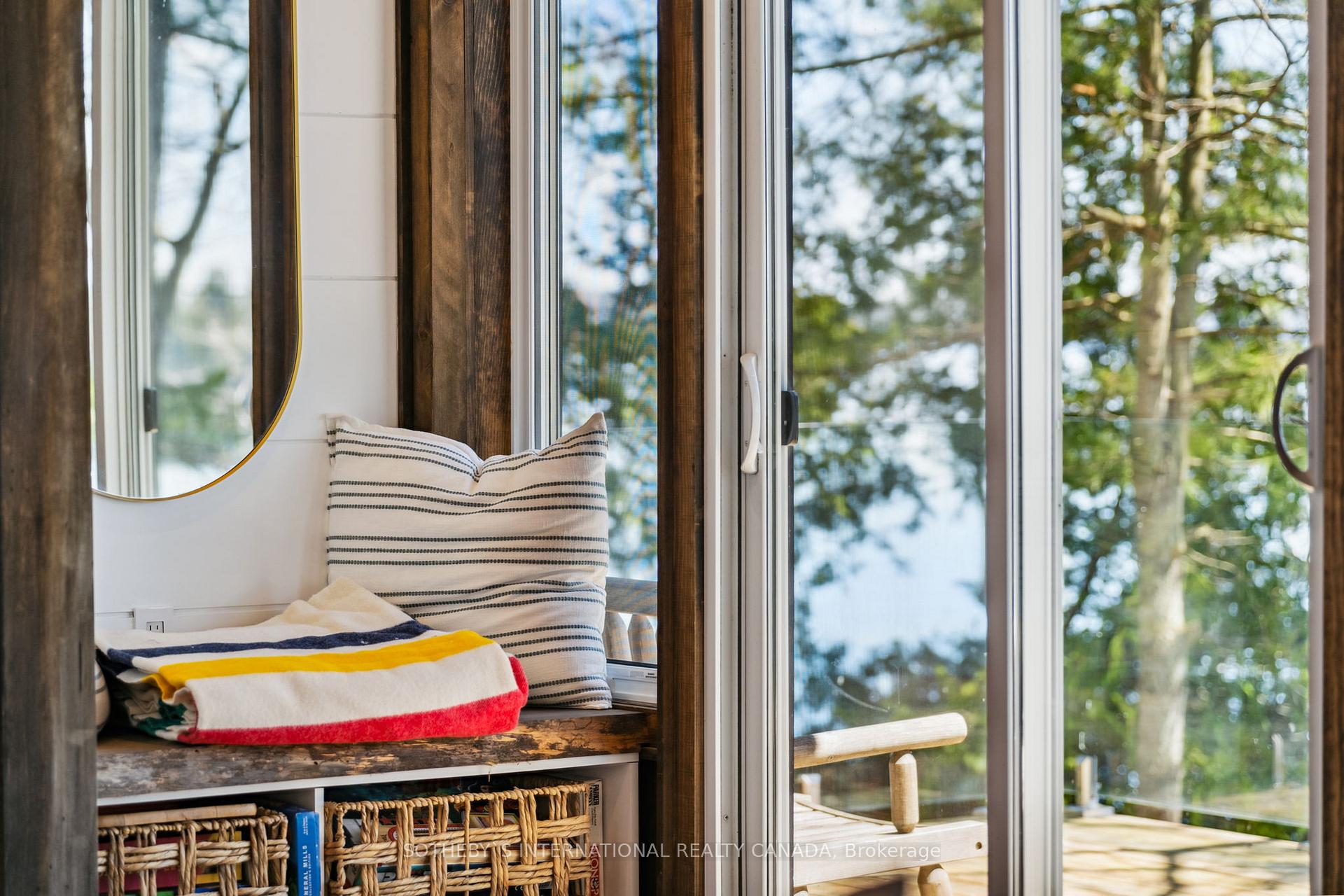 Photo 16 of 29 Beachgrove Island, Gravenhurst, Muskoka (S) — HOMEH
