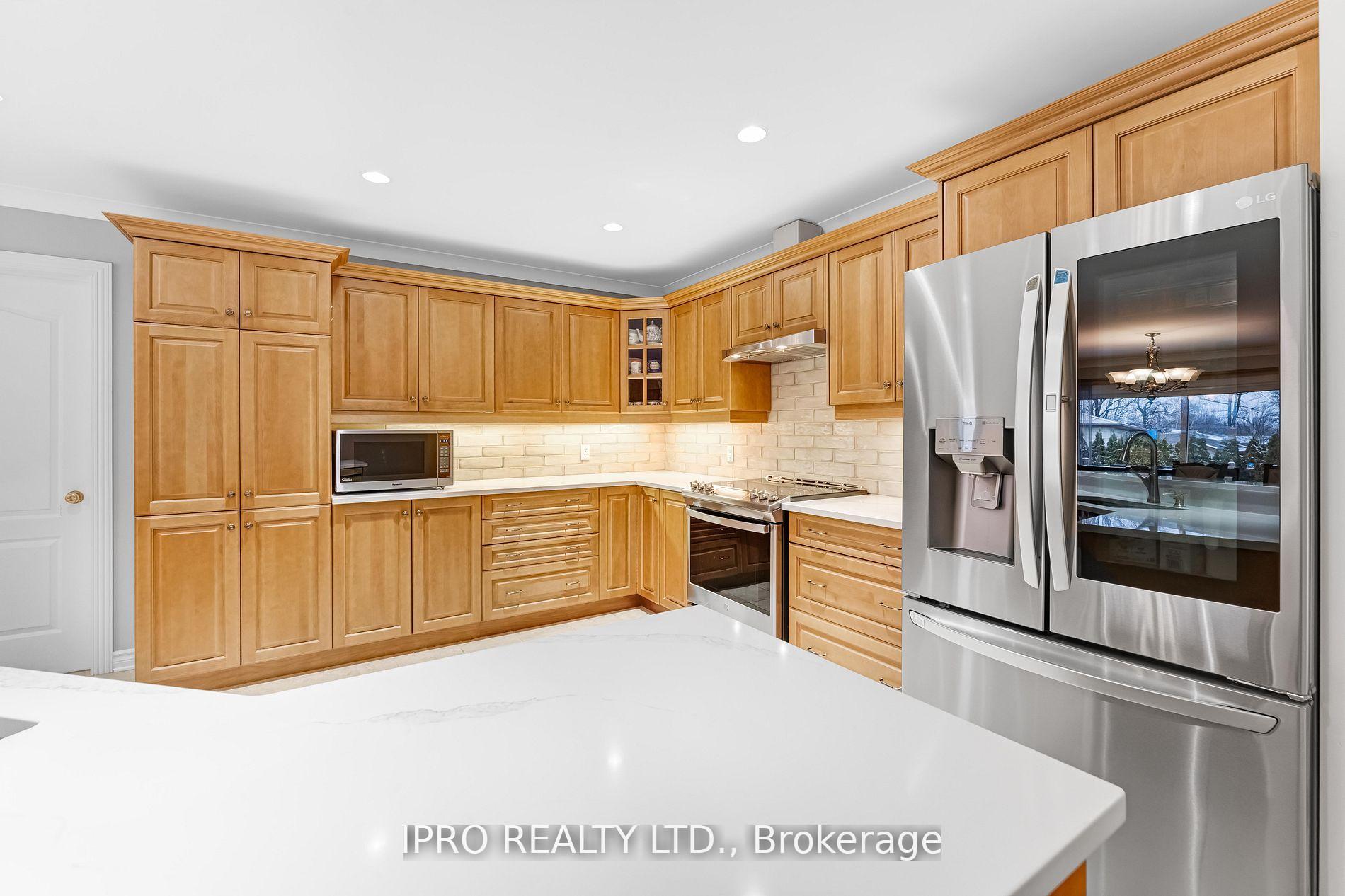 Photo 5 of 544 Dean Drive, Cornwall — HOMEH