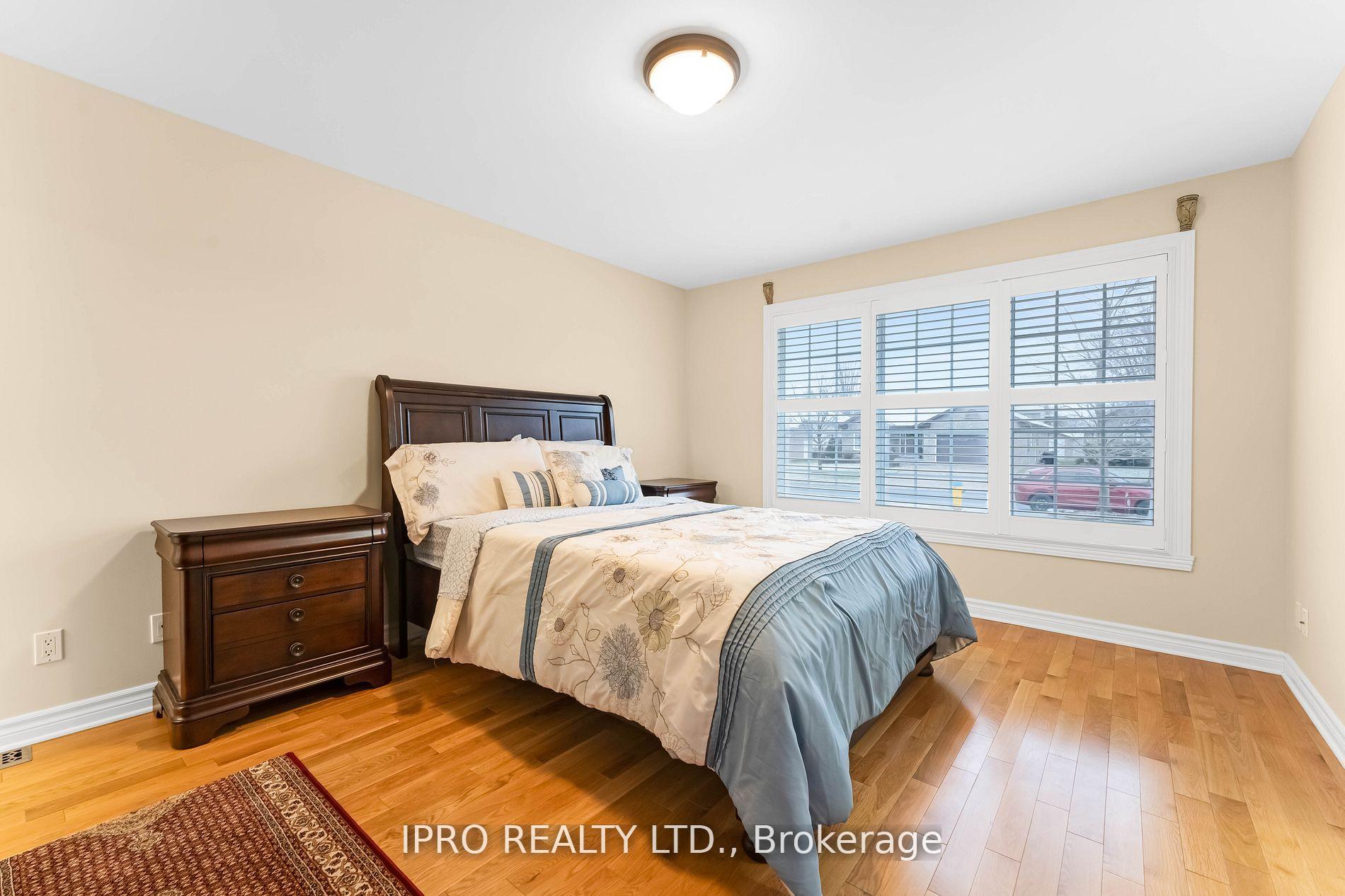 Photo 15 of 544 Dean Drive, Cornwall — HOMEH