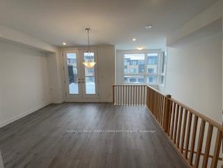 Photo 6 of 124 Blue Forest Crescent, Barrie, Innis-Shore — HOMEH