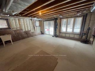 Photo 16 of 124 Blue Forest Crescent, Barrie, Innis-Shore — HOMEH