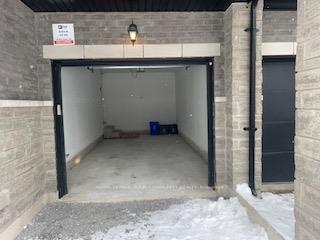 Photo 19 of 124 Blue Forest Crescent, Barrie, Innis-Shore — HOMEH