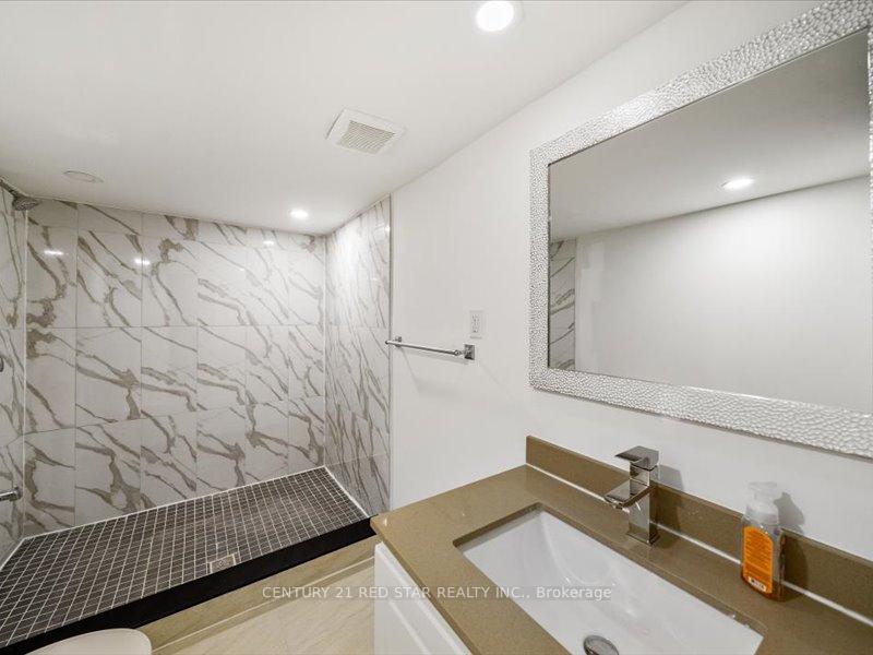 Photo 31 of 31 Eiffel Boulevard, Brampton, Vales of Castlemore North — HOMEH