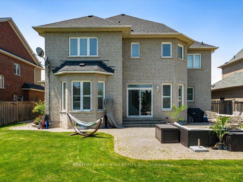 Photo 36 of 31 Eiffel Boulevard, Brampton, Vales of Castlemore North — HOMEH