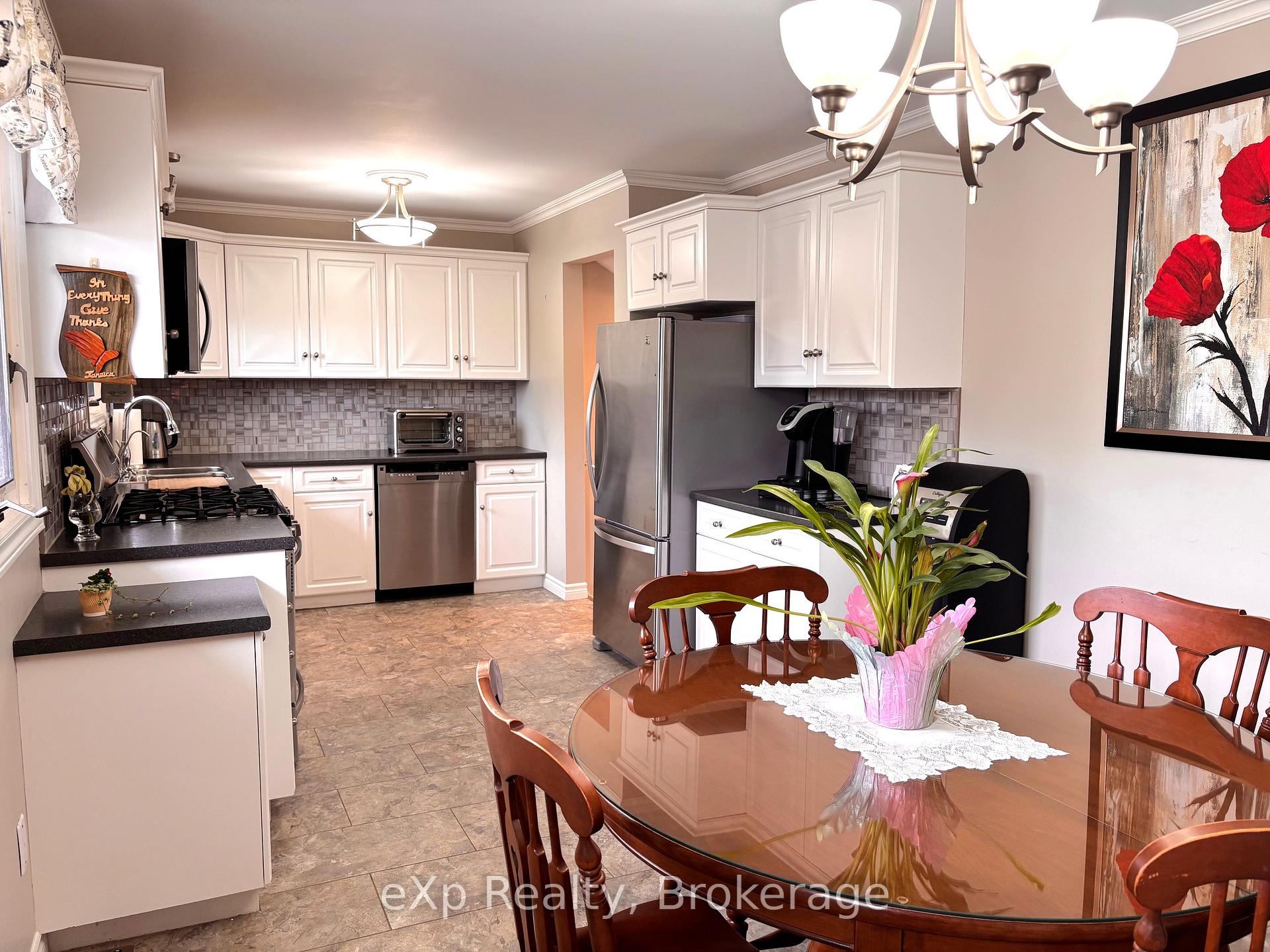 Photo 21 of 431 4th Street, Hanover — HOMEH