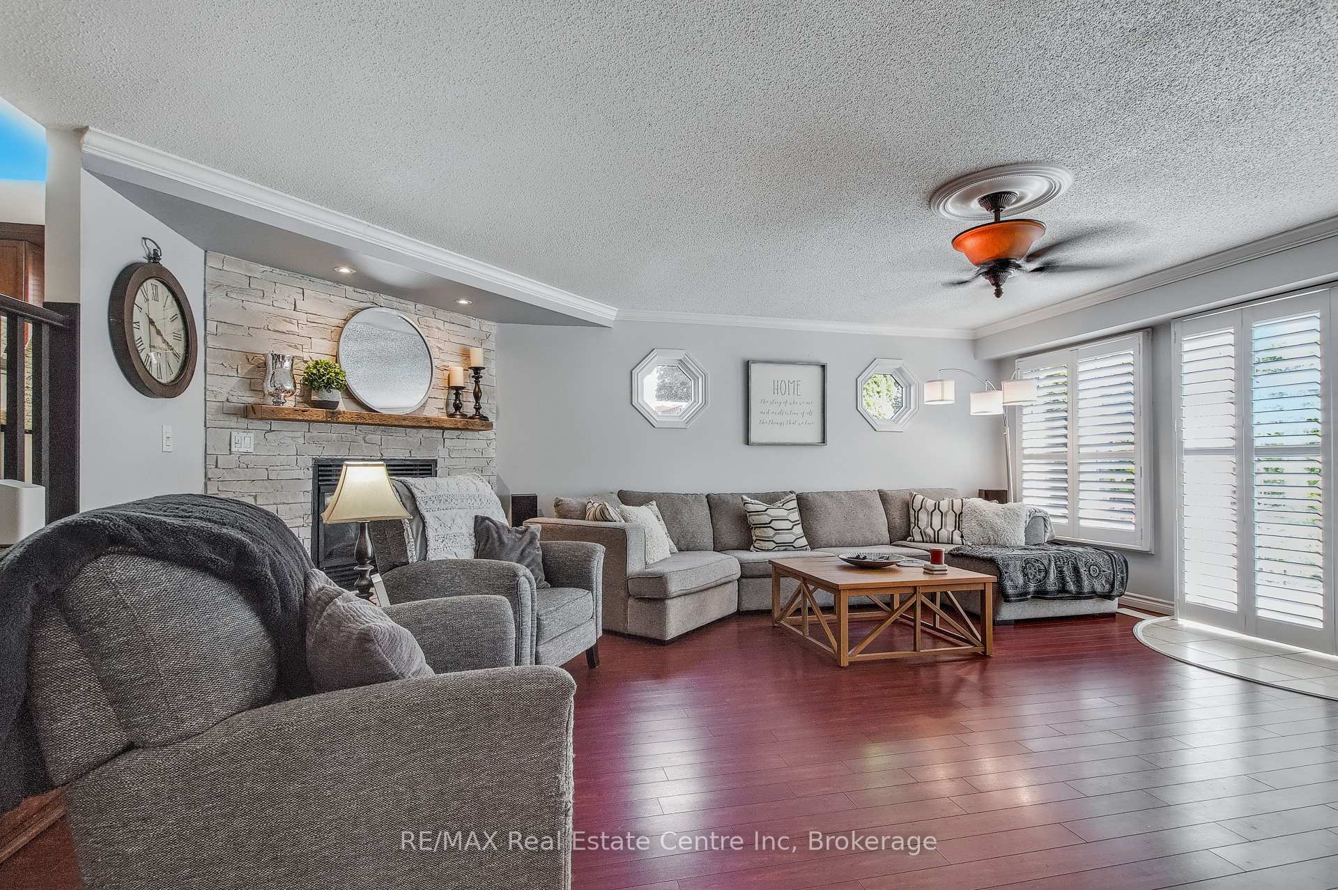 Photo 25 of 24 Darby Road, Guelph, Willow West/Sugarbush/West Acres — HOMEH
