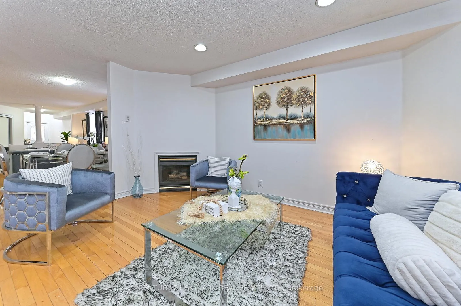 Photo 13 of 38 Marotta Avenue, Brampton, Fletcher's Meadow — HOMEH