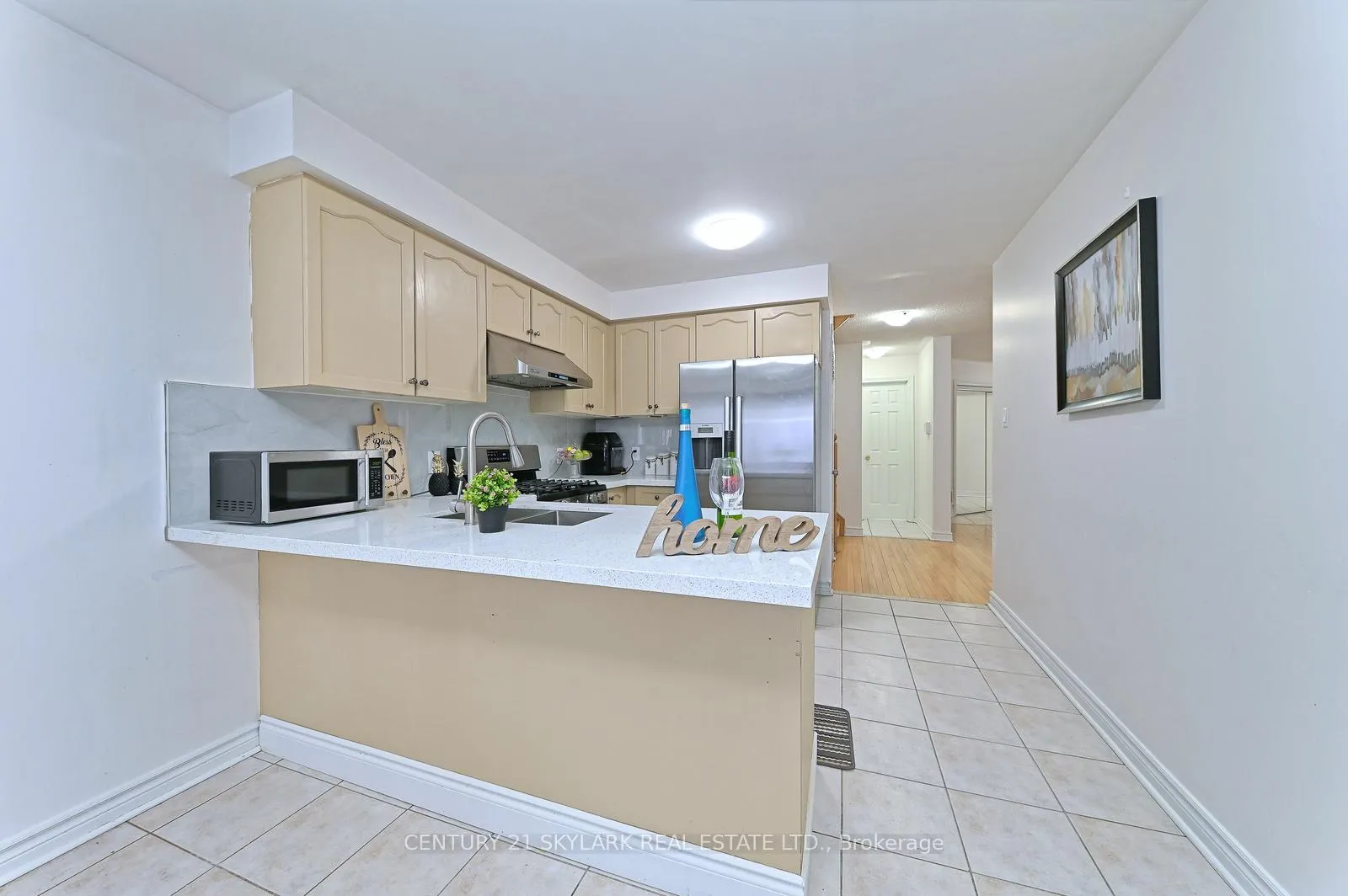 Photo 14 of 38 Marotta Avenue, Brampton, Fletcher's Meadow — HOMEH
