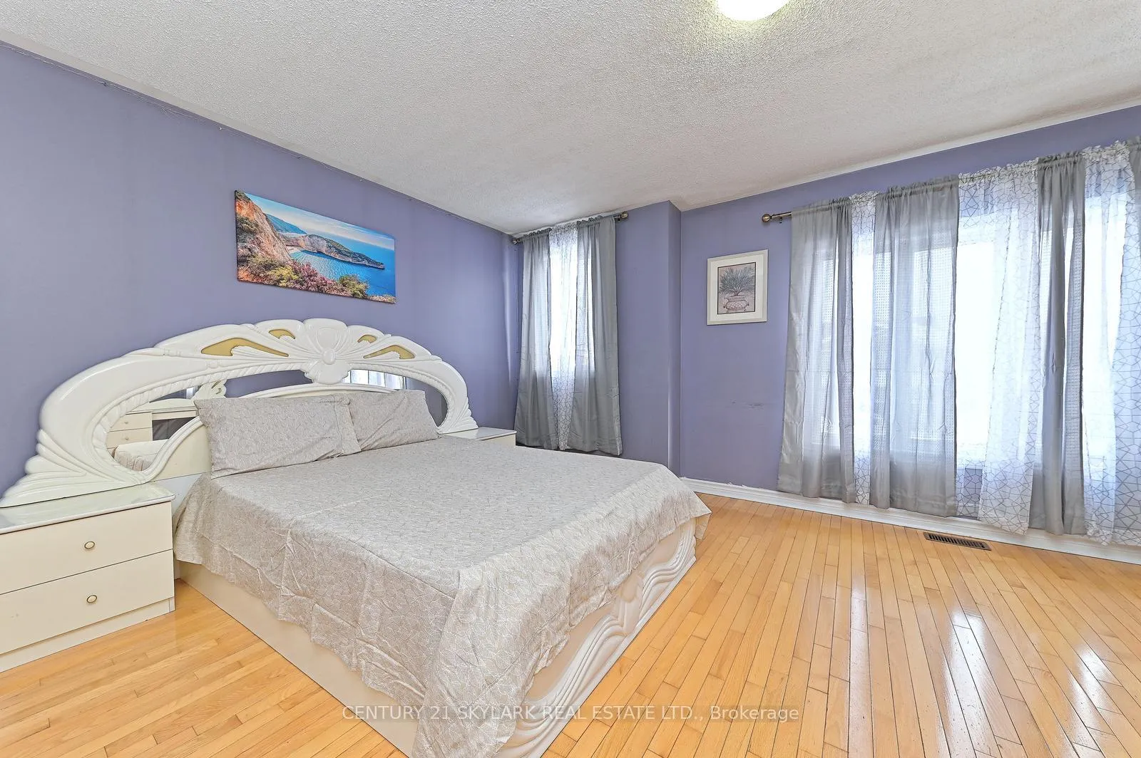 Photo 23 of 38 Marotta Avenue, Brampton, Fletcher's Meadow — HOMEH