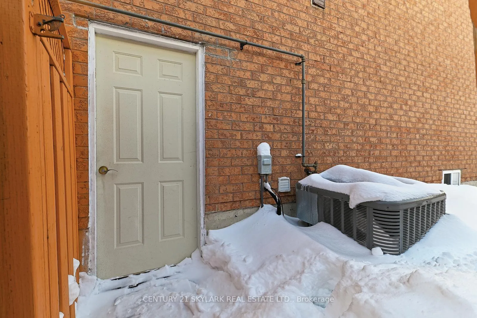 Photo 34 of 38 Marotta Avenue, Brampton, Fletcher's Meadow — HOMEH