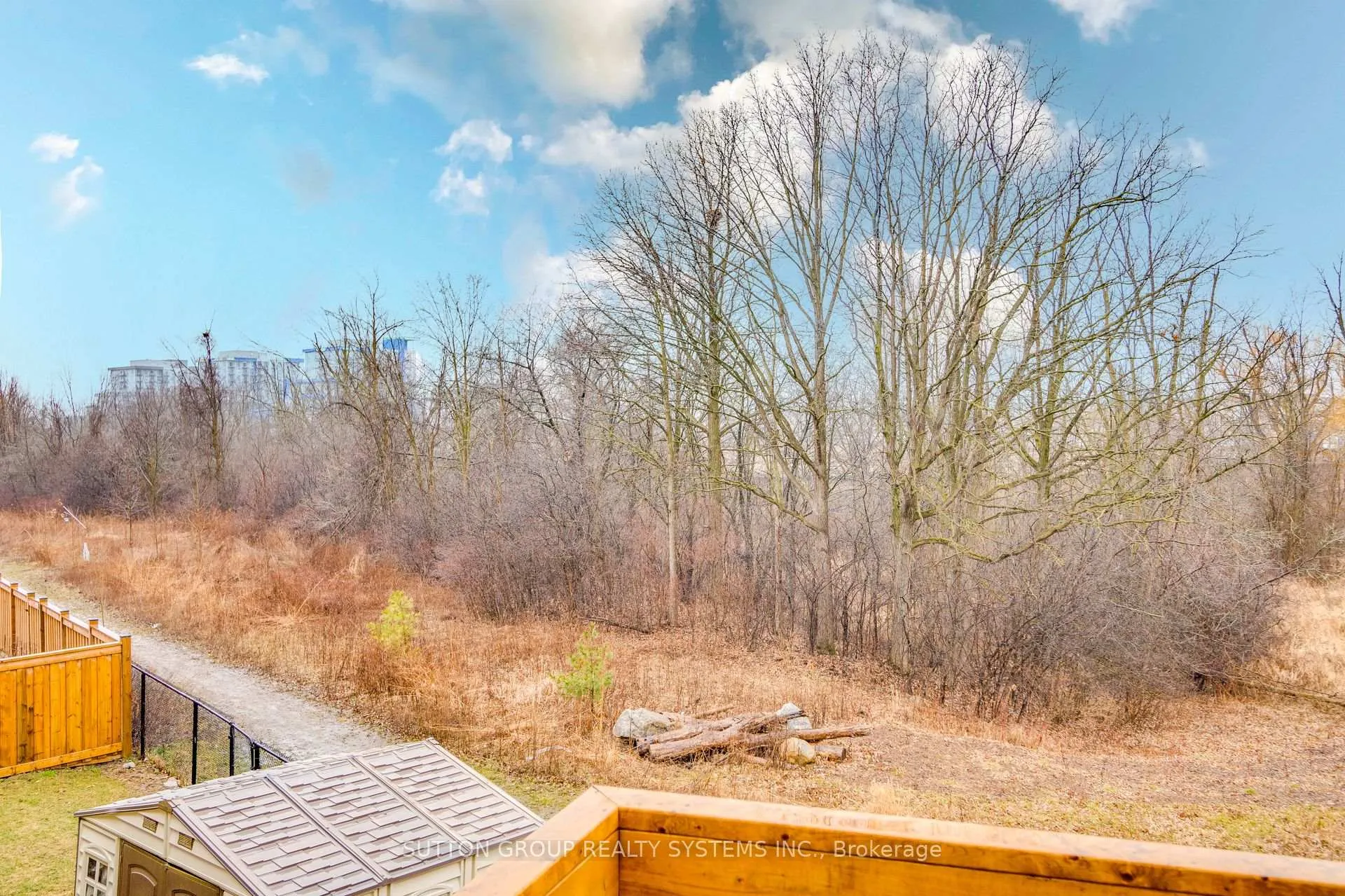 Photo 21 of 389 Humphrey Street, Hamilton, Waterdown — HOMEH
