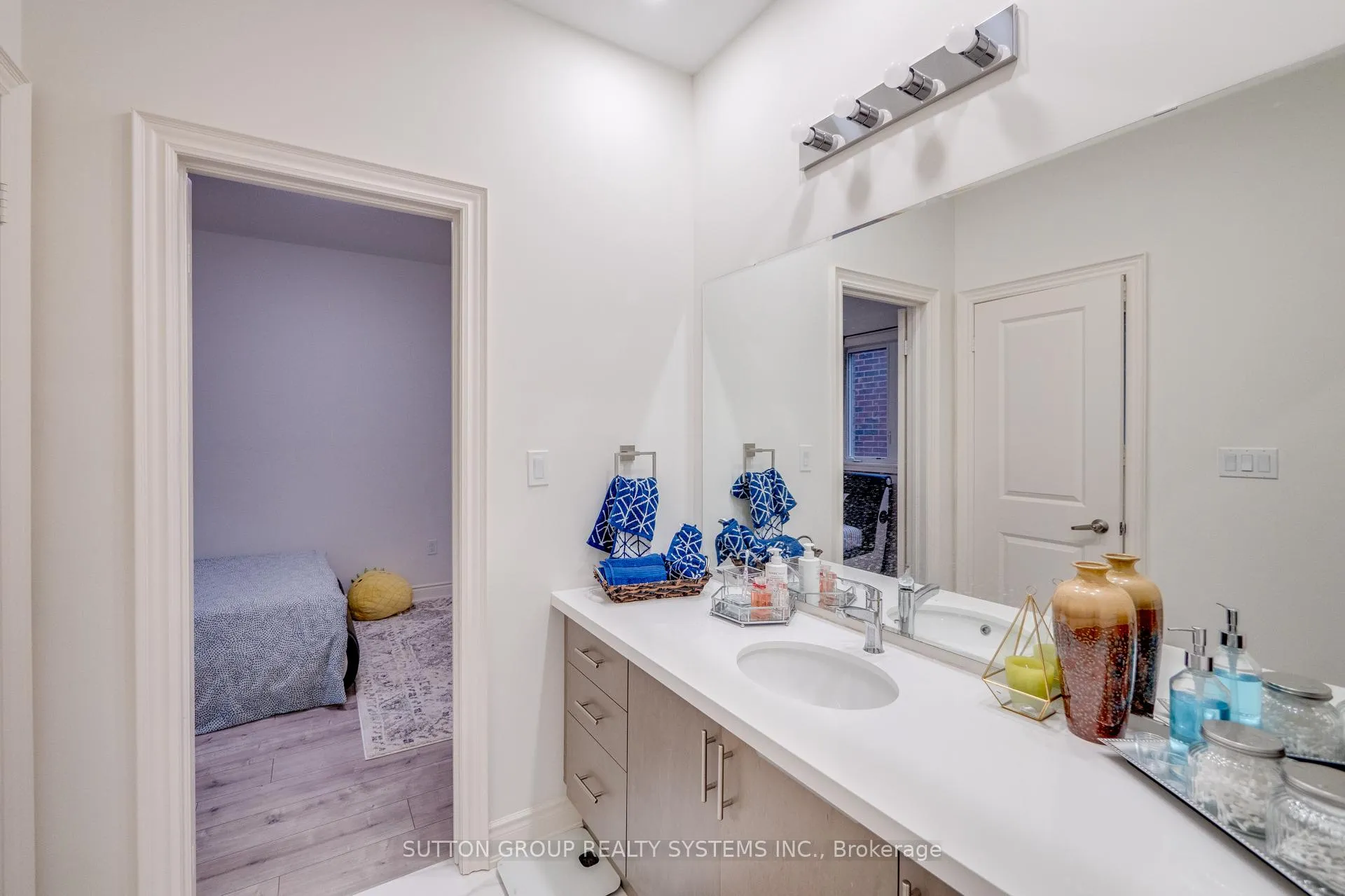 Photo 37 of 389 Humphrey Street, Hamilton, Waterdown — HOMEH