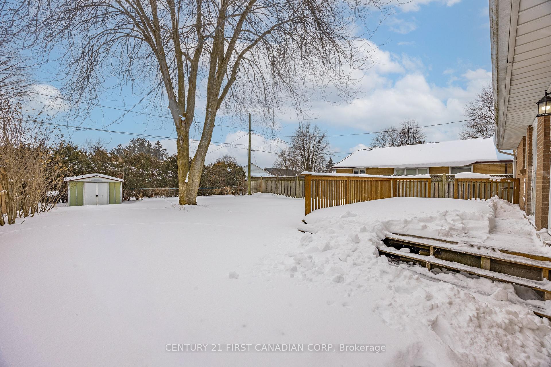Photo 14 of 149 Jasper Crescent, London, East O — HOMEH